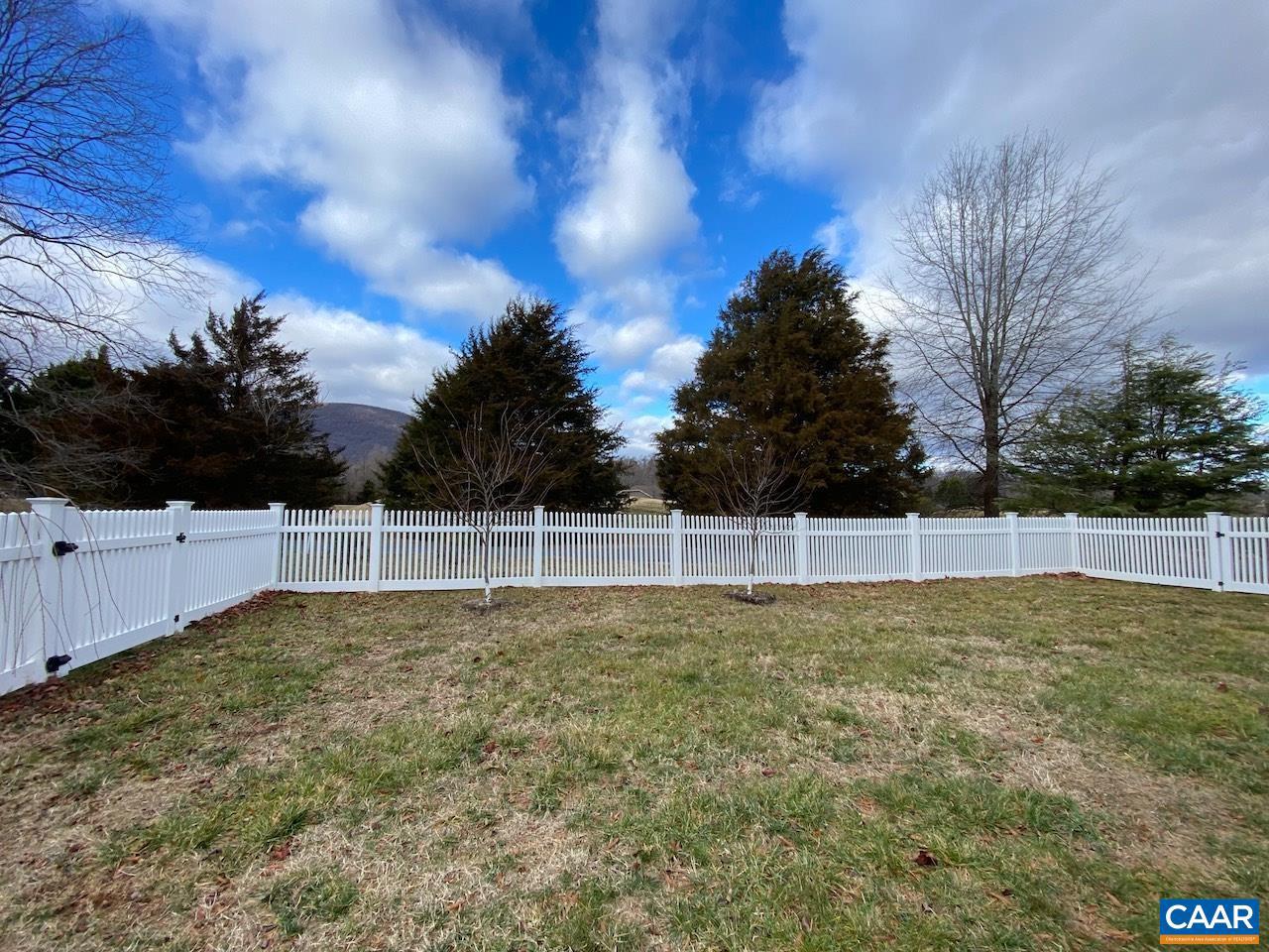 UNKNOWN - Residential Lease