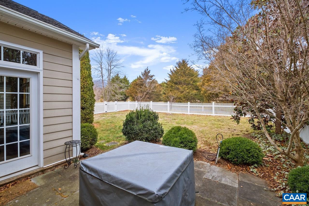 UNKNOWN - Residential Lease