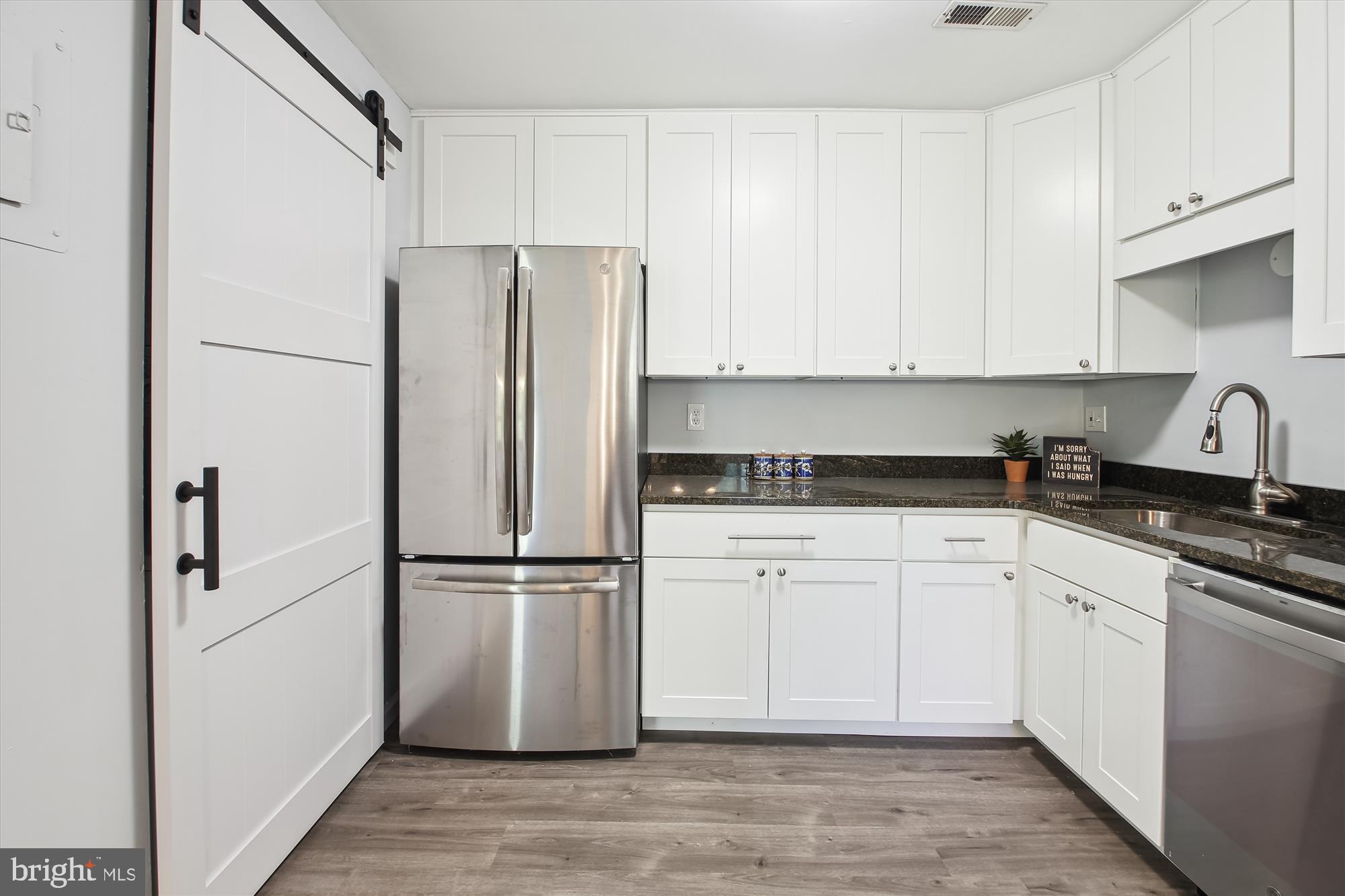 LONG REACH KNOLLS - Residential Lease