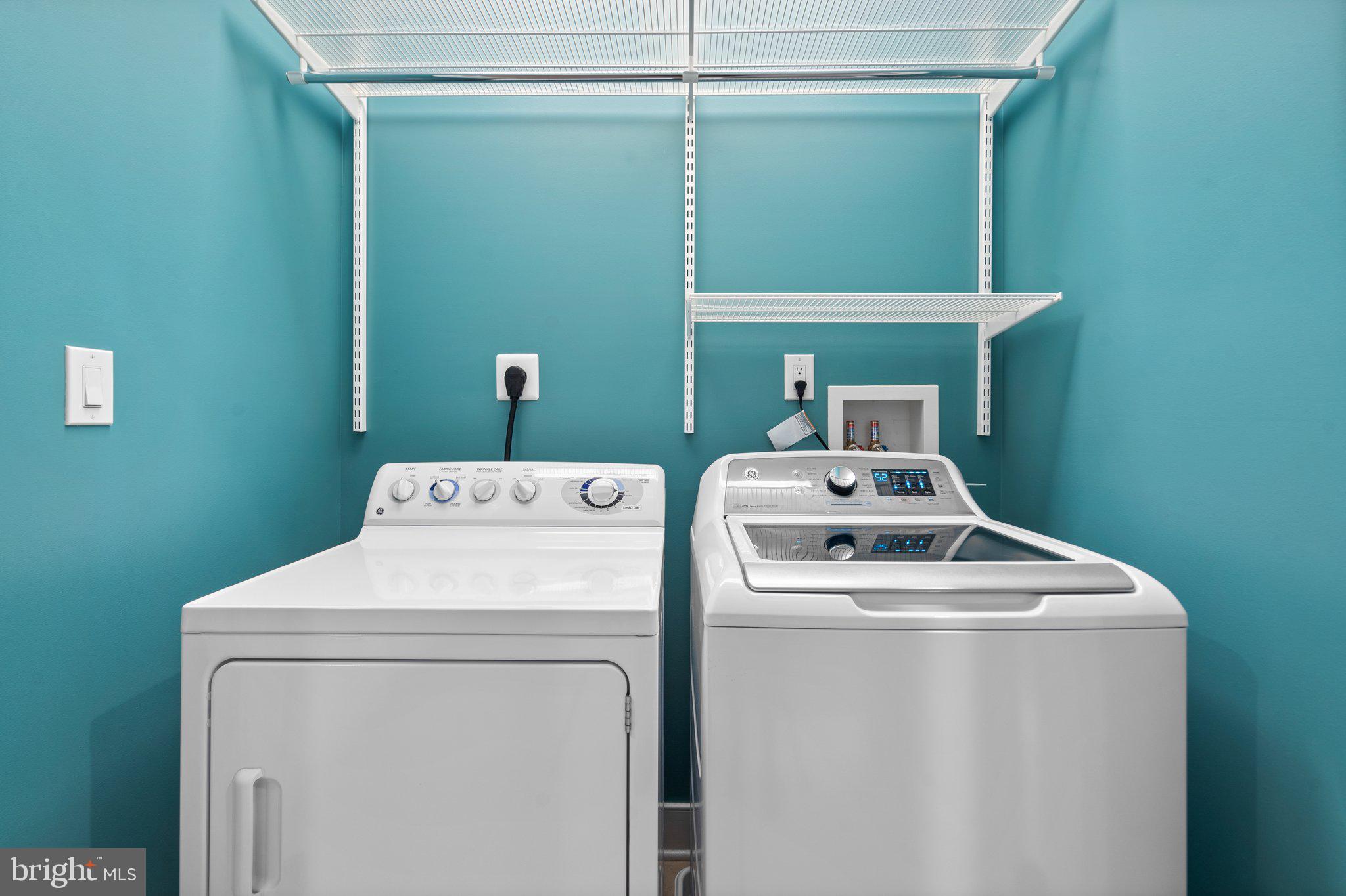 RHODES HILL SQUARE - Residential