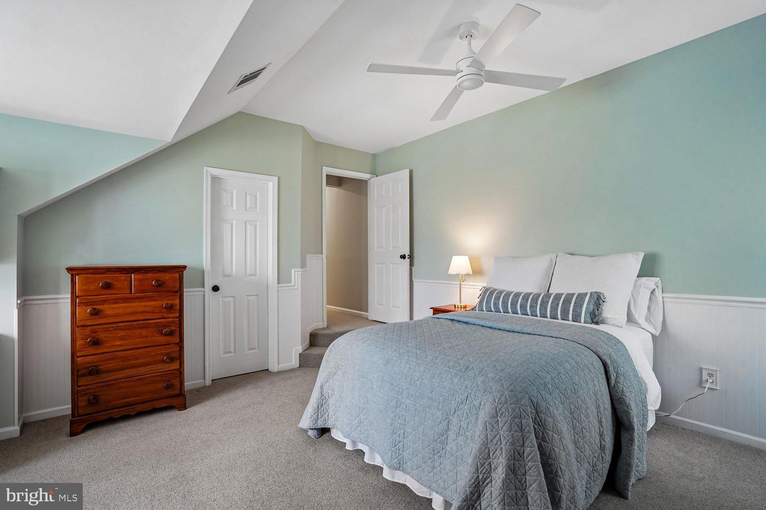 BROADLANDS - Residential