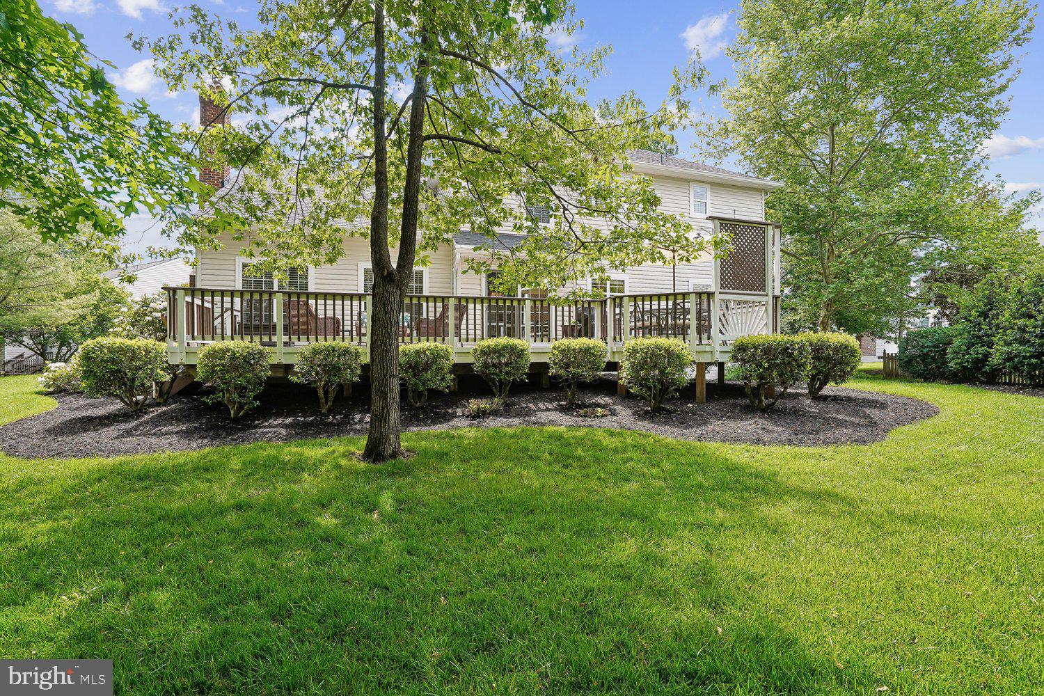 BROADLANDS - Residential