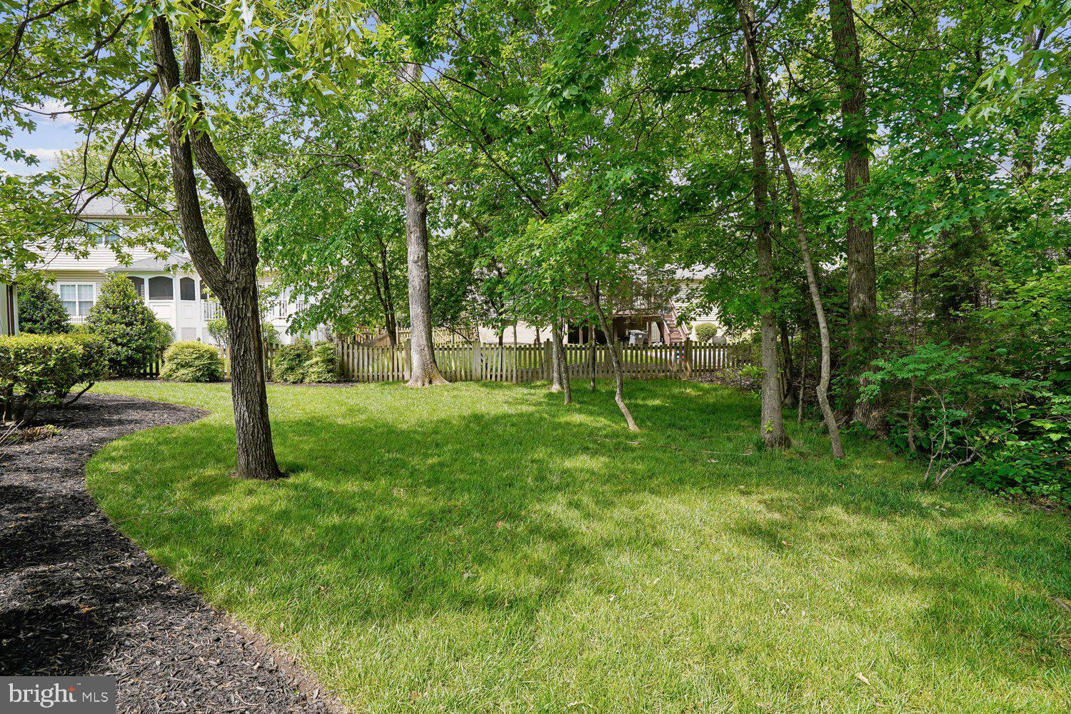 BROADLANDS - Residential