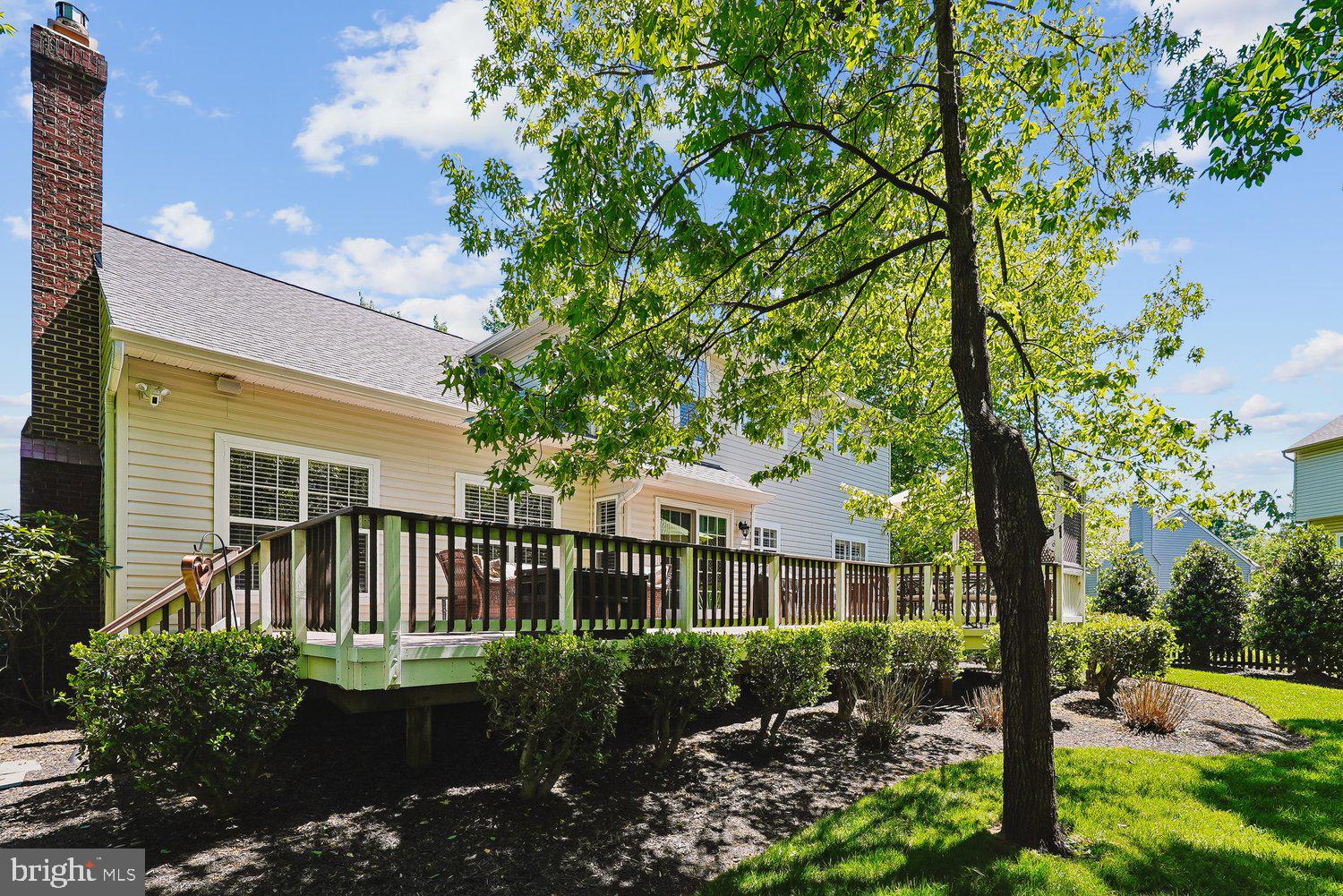 BROADLANDS - Residential