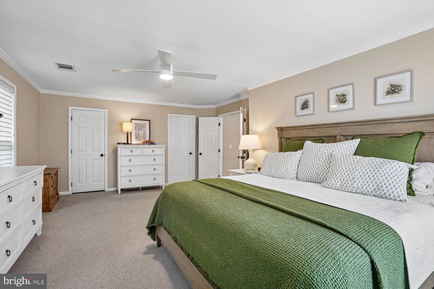 BROADLANDS - Residential