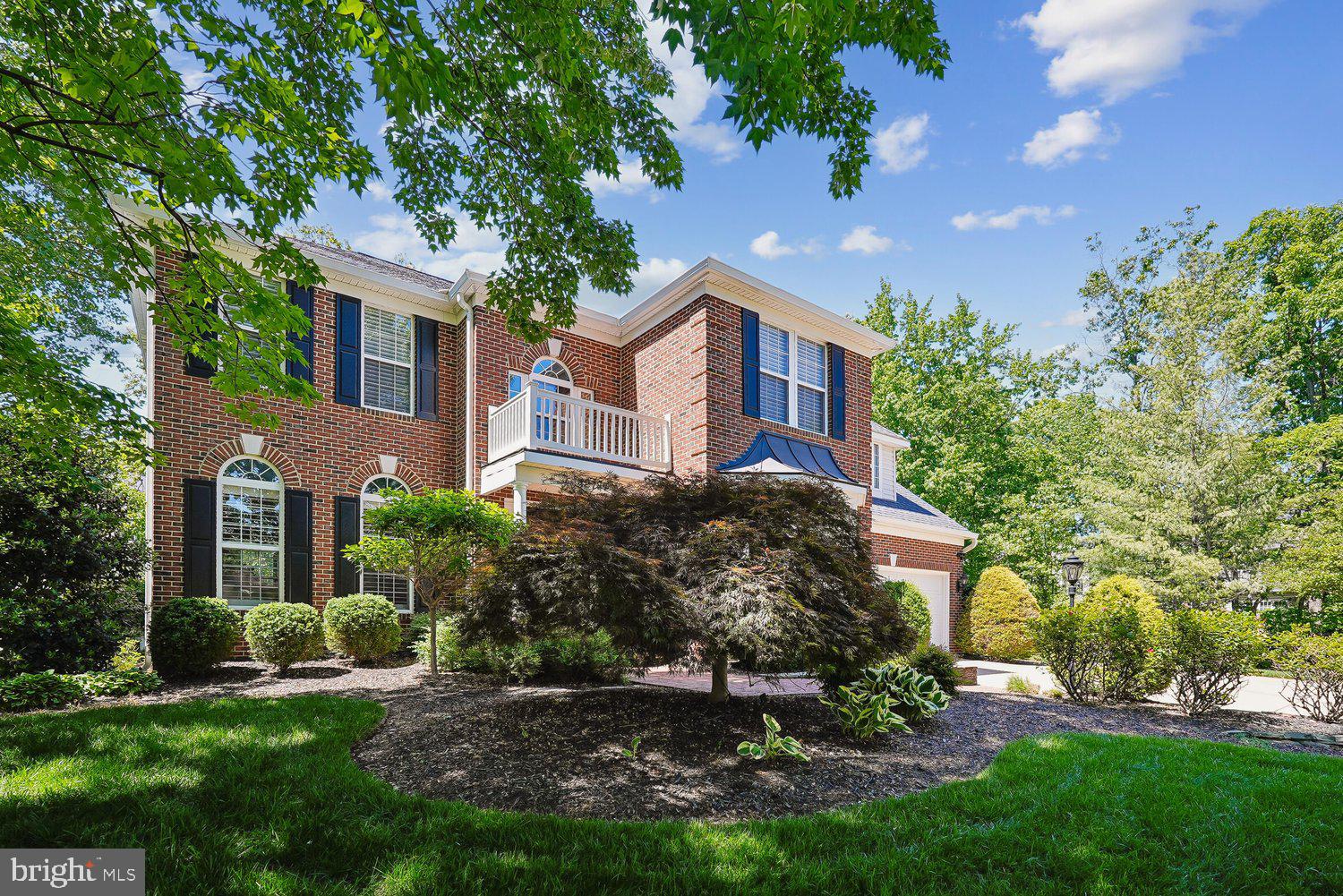 BROADLANDS - Residential