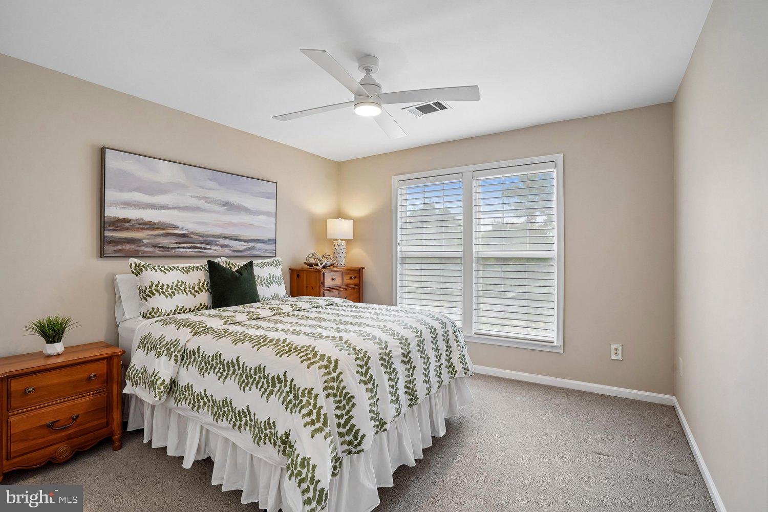 BROADLANDS - Residential