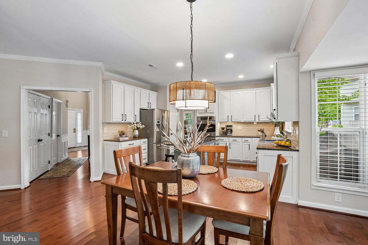 BROADLANDS - Residential