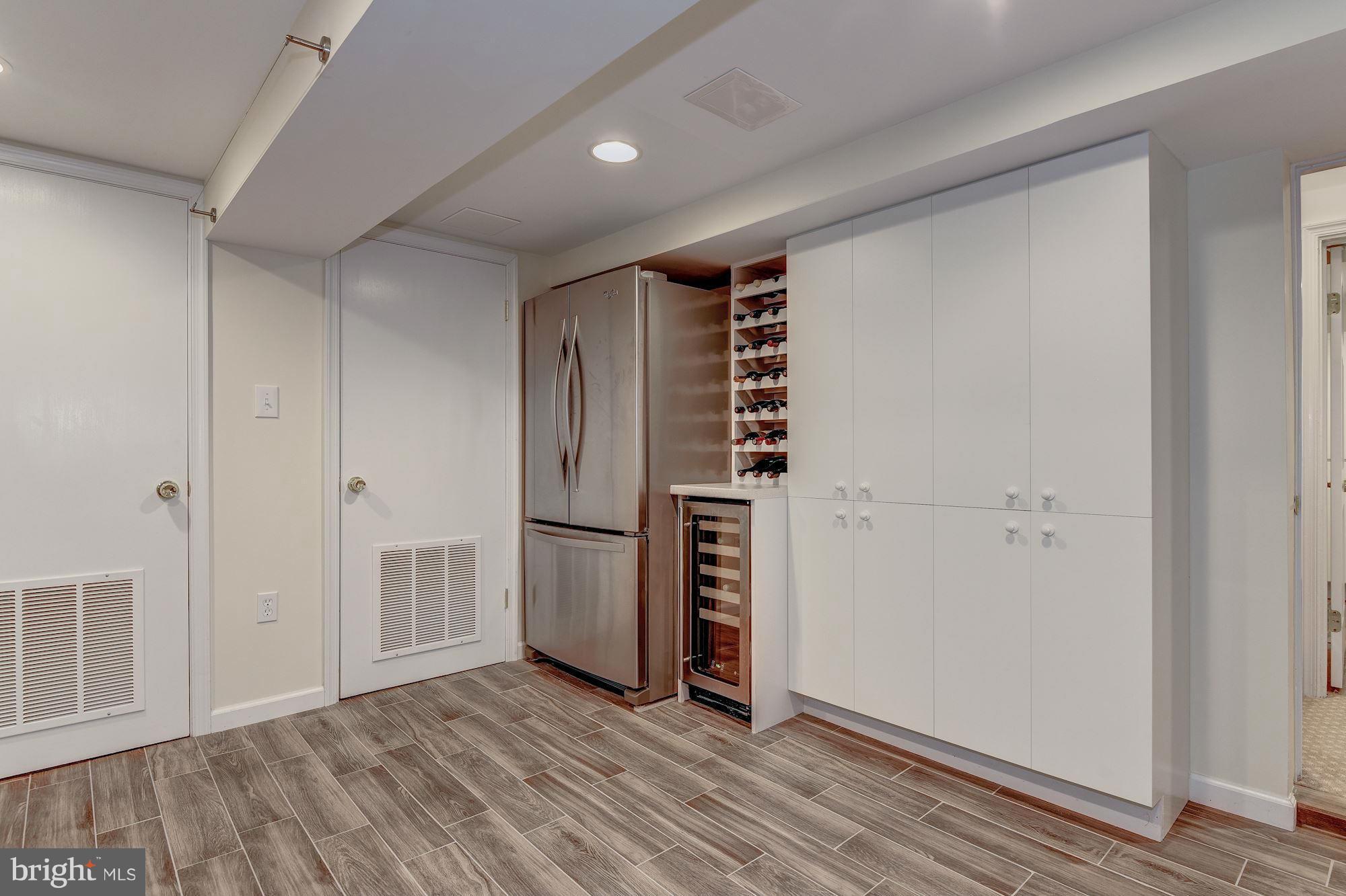 WOODMONT - Residential