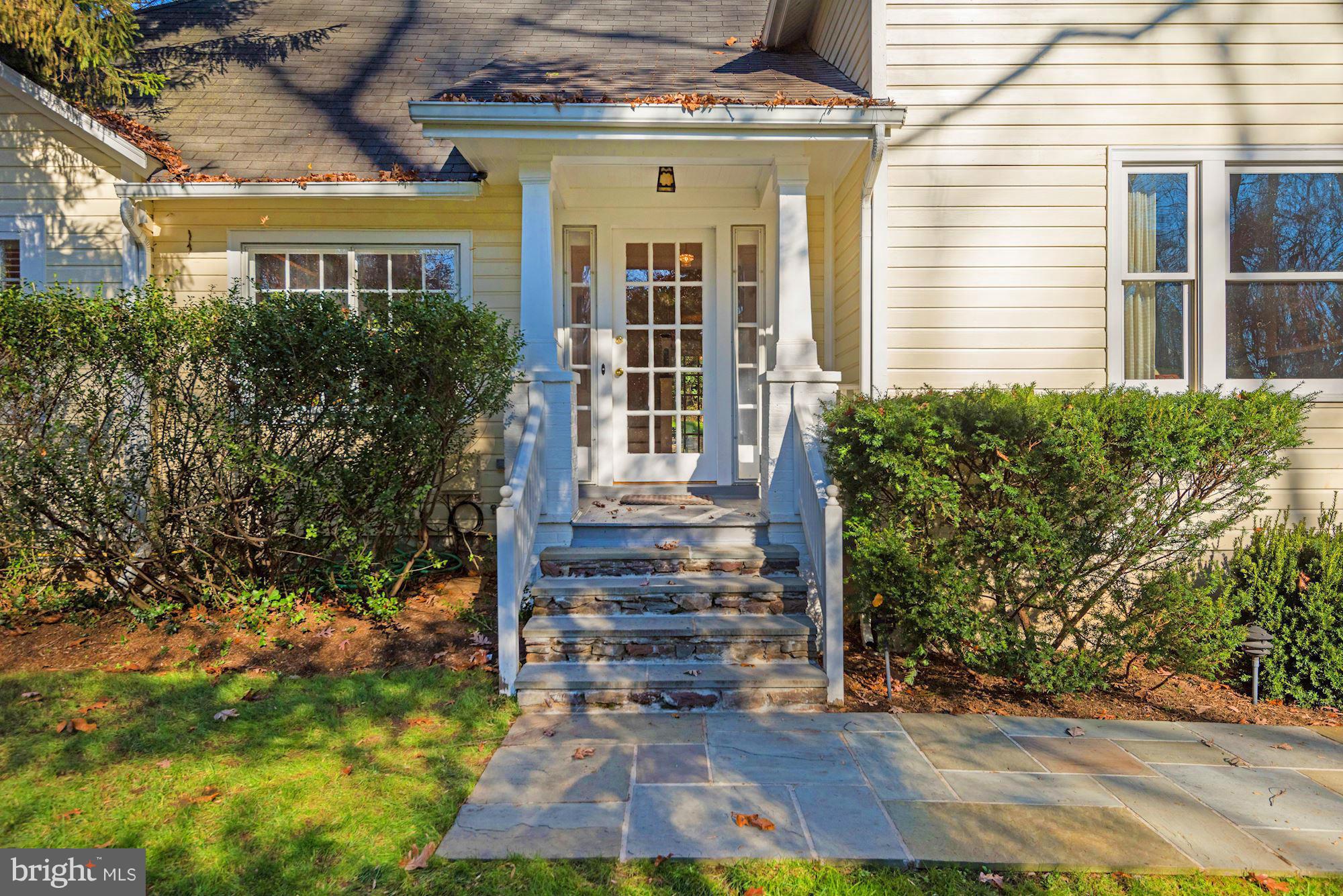 WOODMONT - Residential