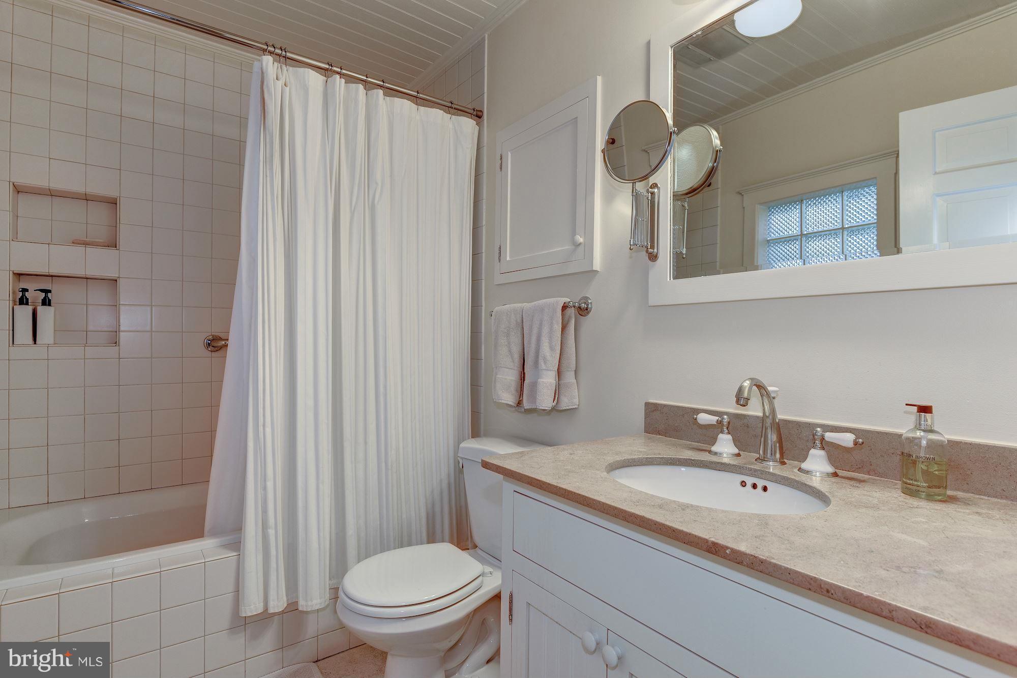 WOODMONT - Residential