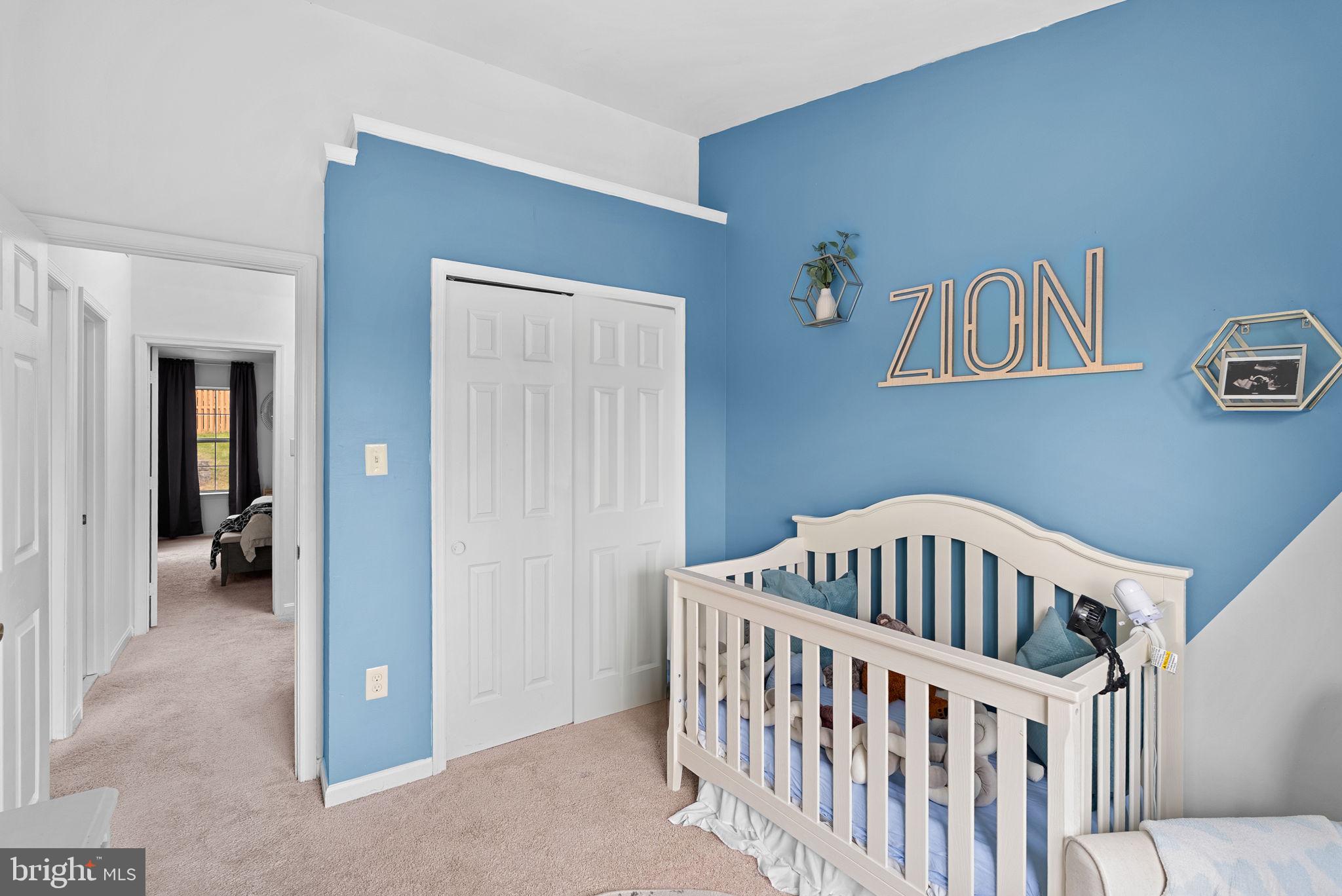 RIVER OAKS - Residential