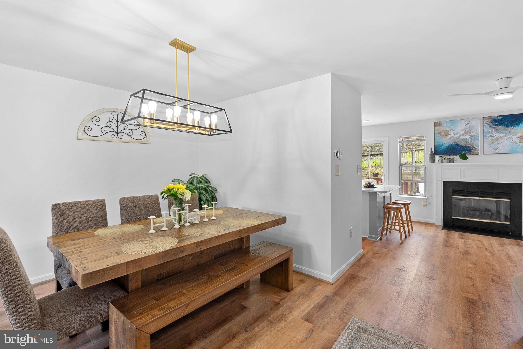 RIVER OAKS - Residential