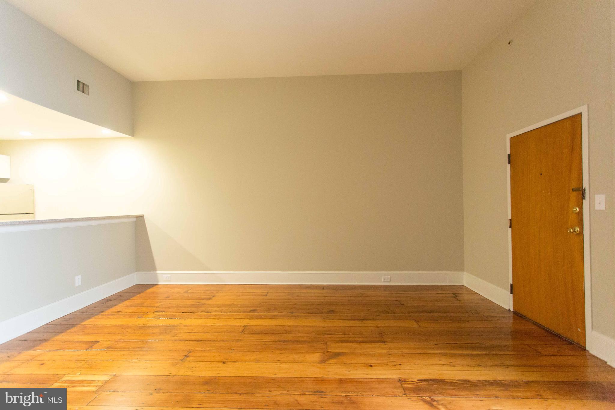 727 SPRUCE STREET 1B