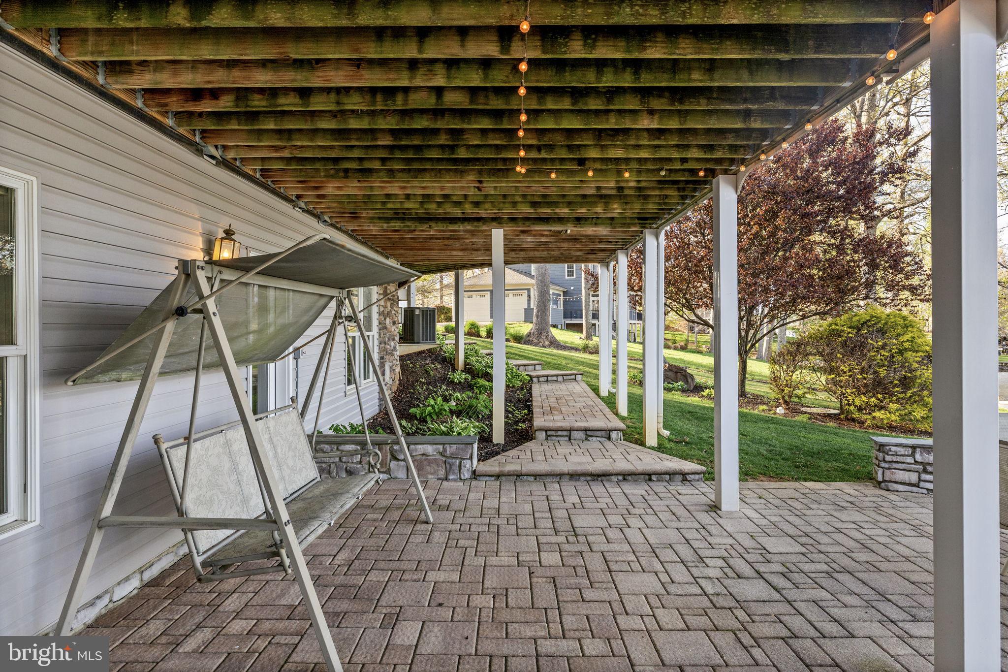 NOAH'S LANDING - Residential