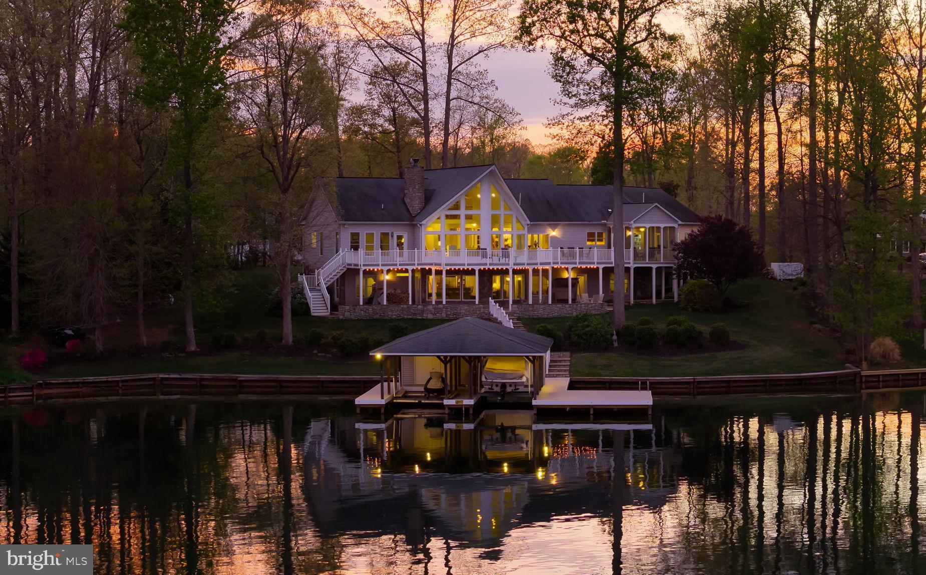 NOAH'S LANDING - Residential