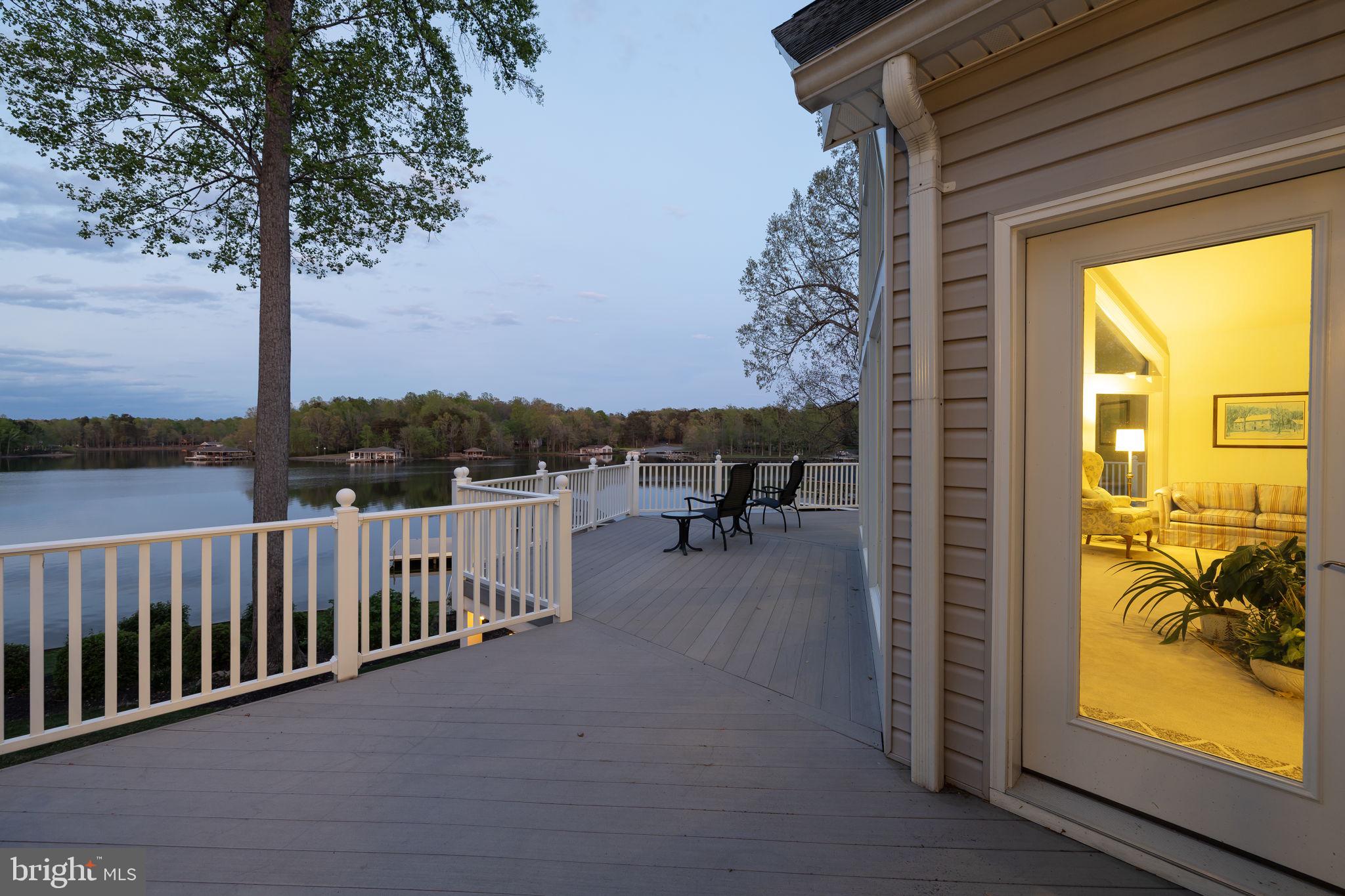 NOAH'S LANDING - Residential