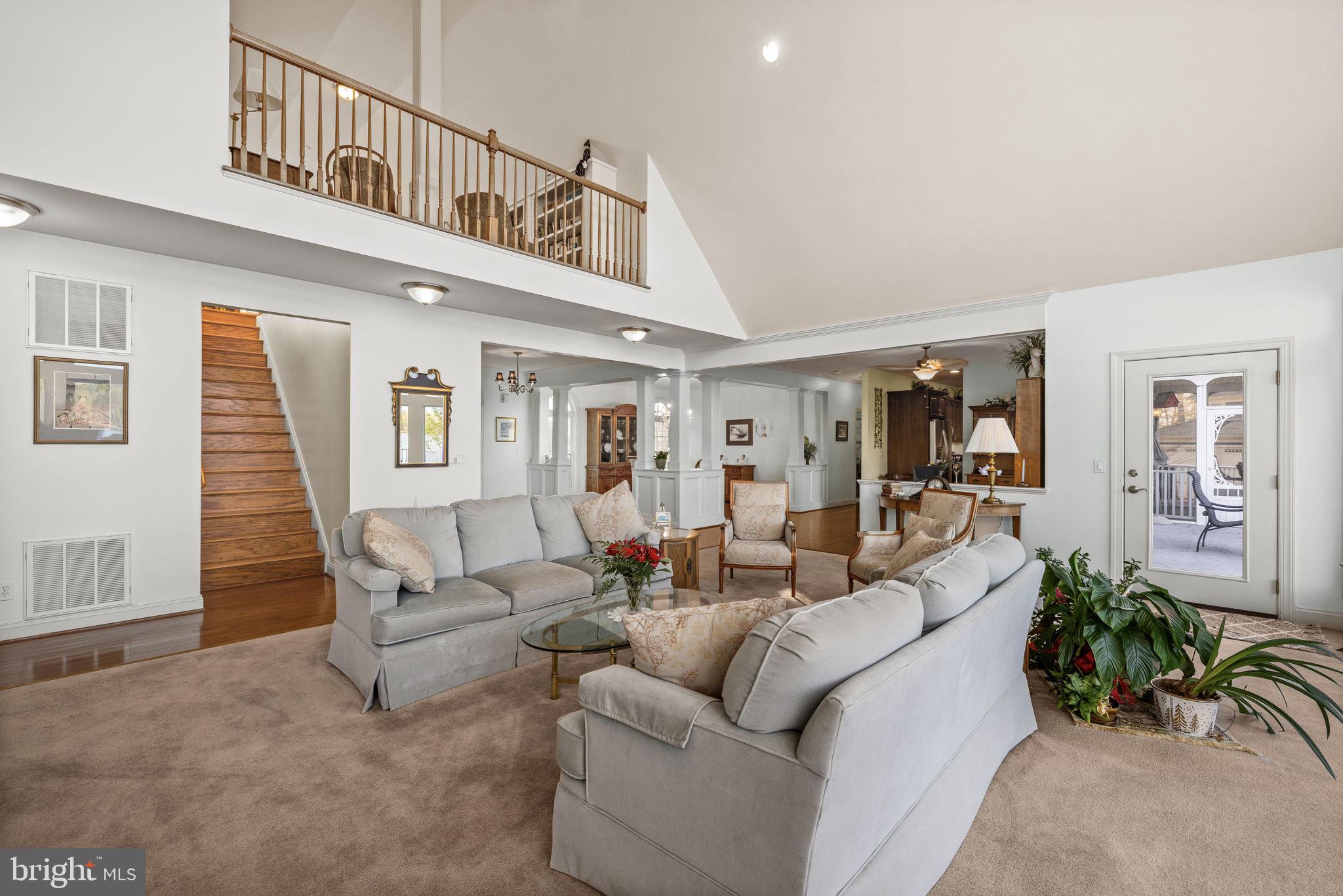 NOAH'S LANDING - Residential