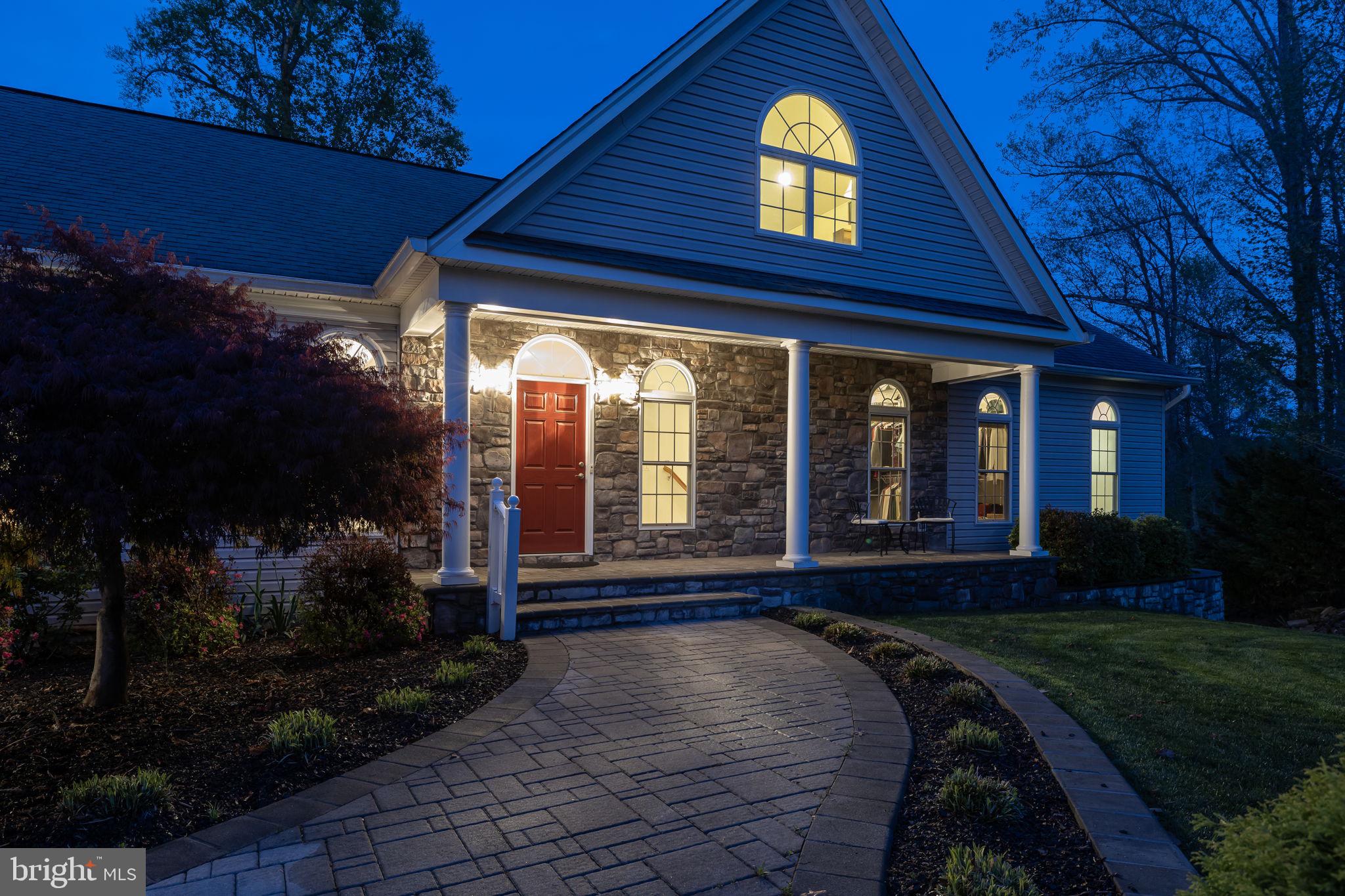 NOAH'S LANDING - Residential