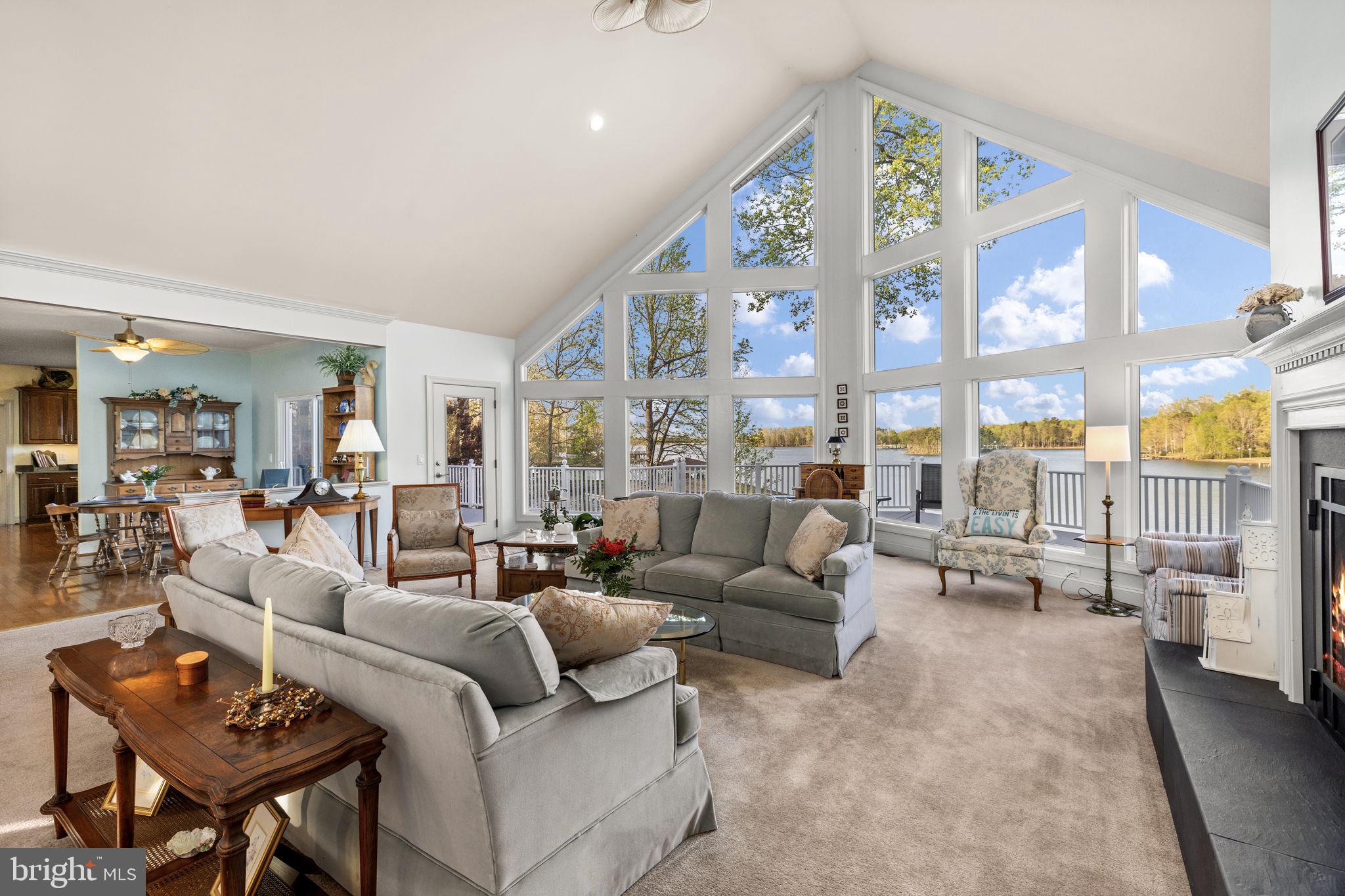 NOAH'S LANDING - Residential