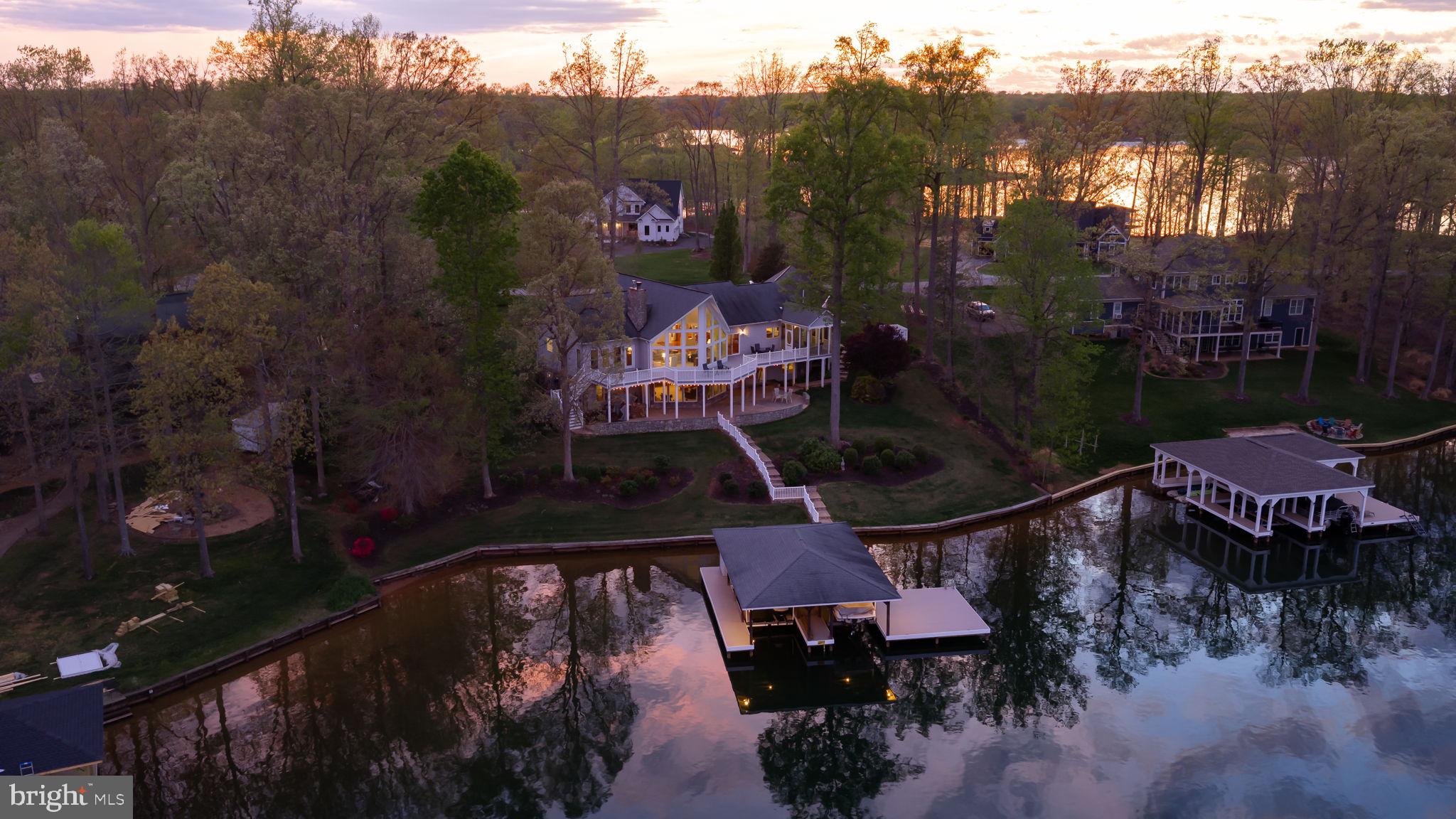 NOAH'S LANDING - Residential