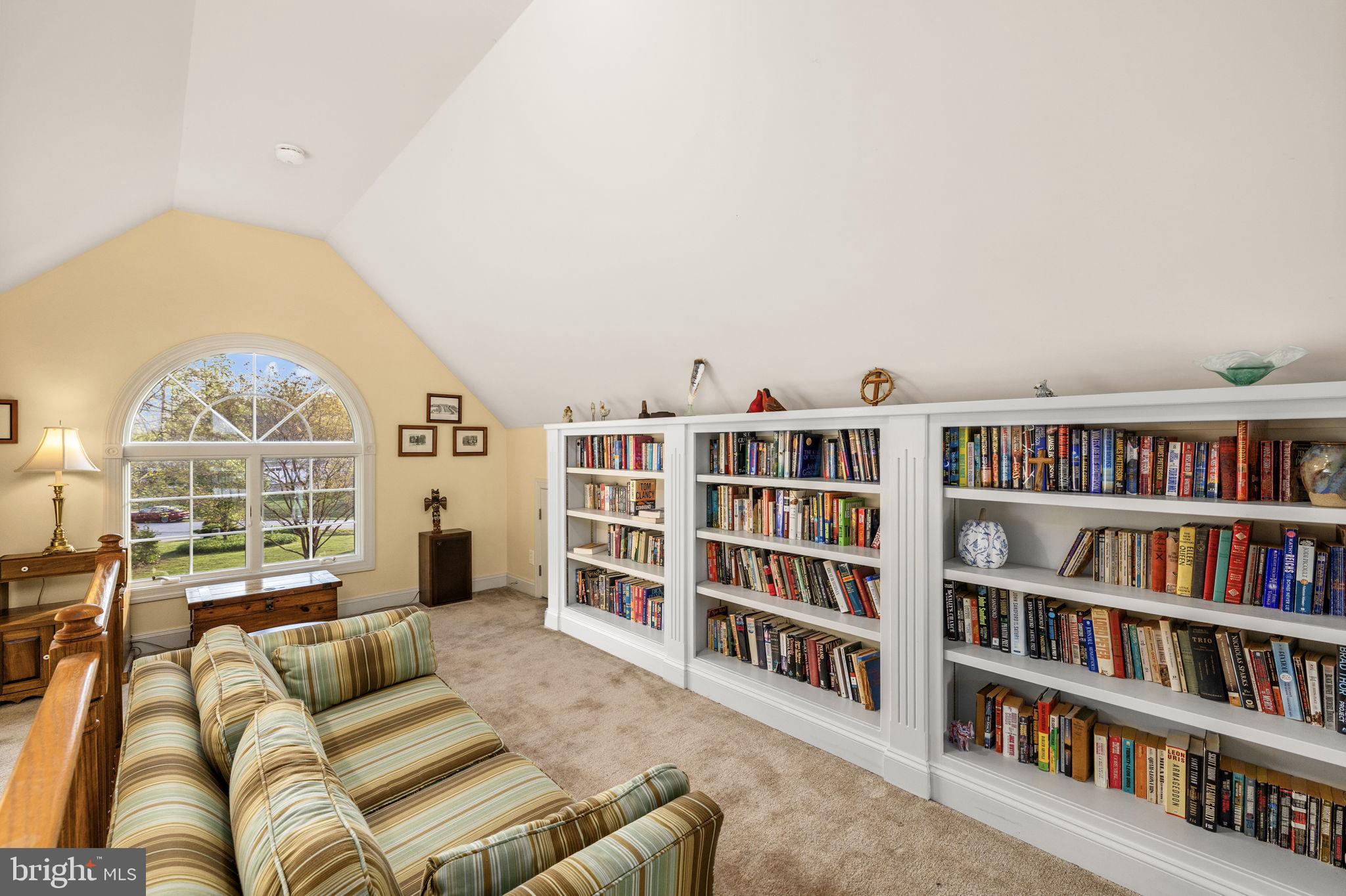 NOAH'S LANDING - Residential