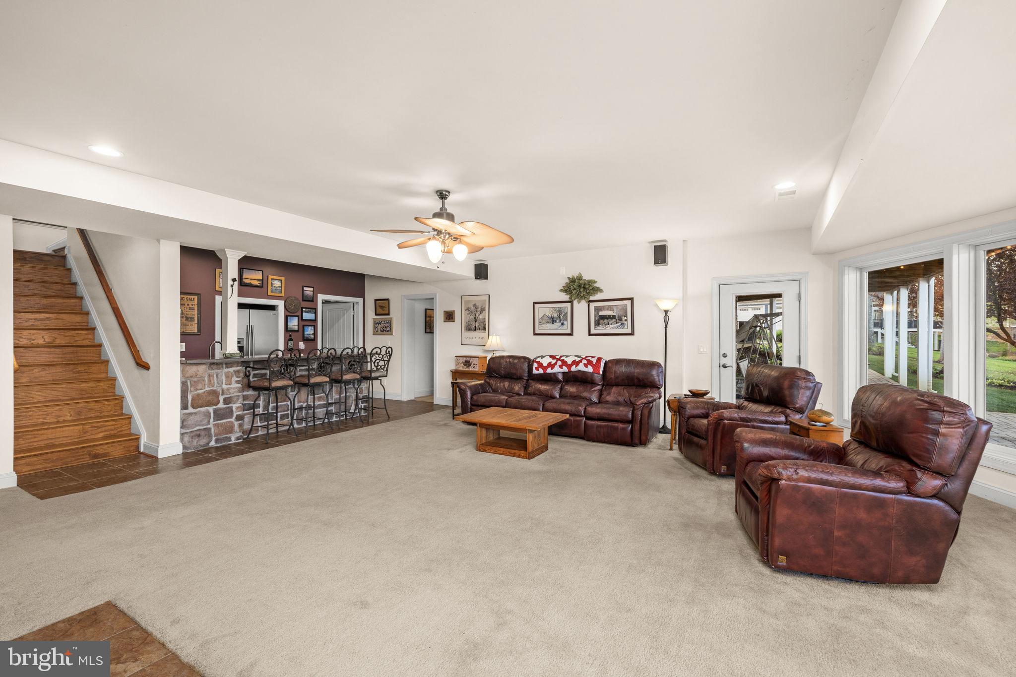 NOAH'S LANDING - Residential