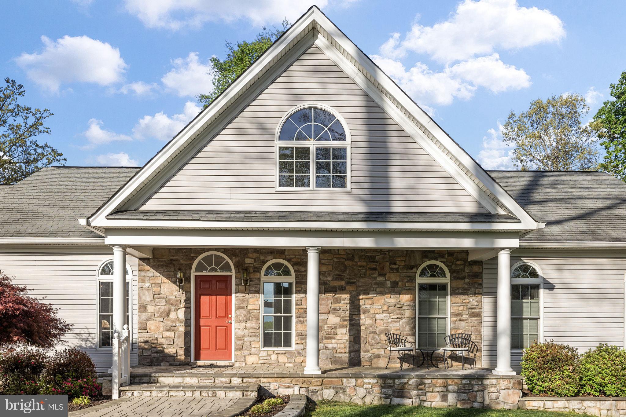 NOAH'S LANDING - Residential