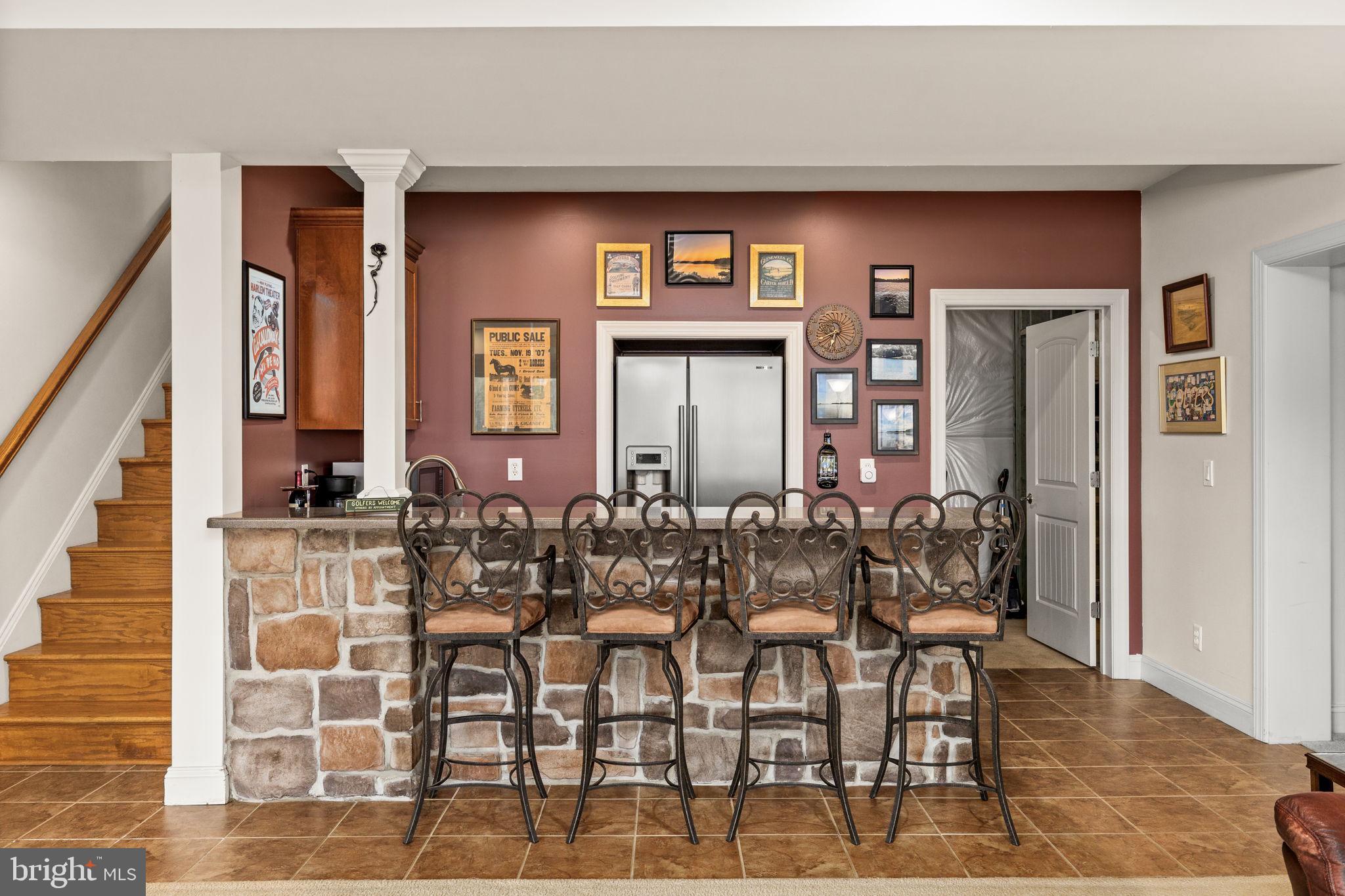 NOAH'S LANDING - Residential