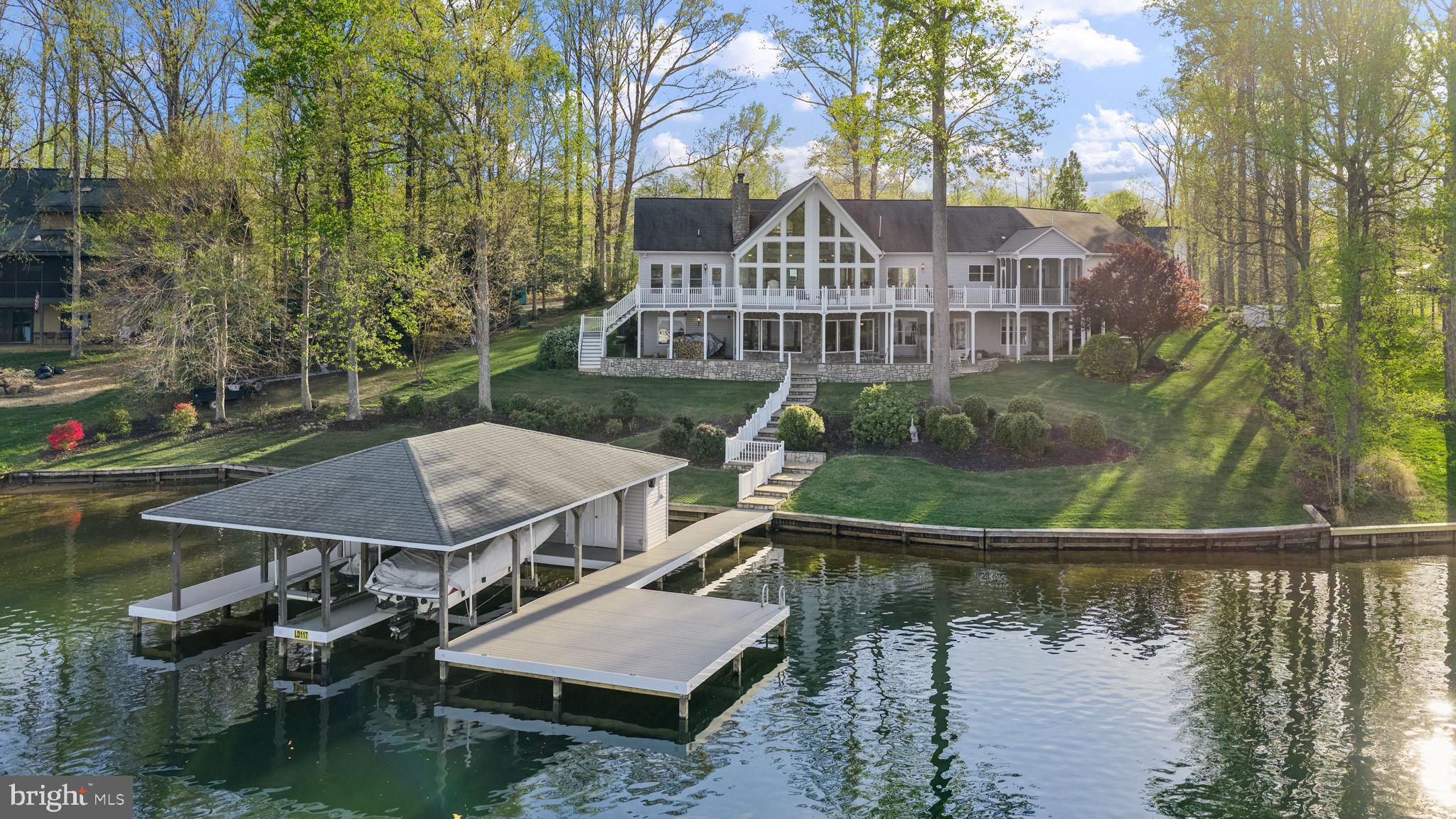 NOAH'S LANDING - Residential