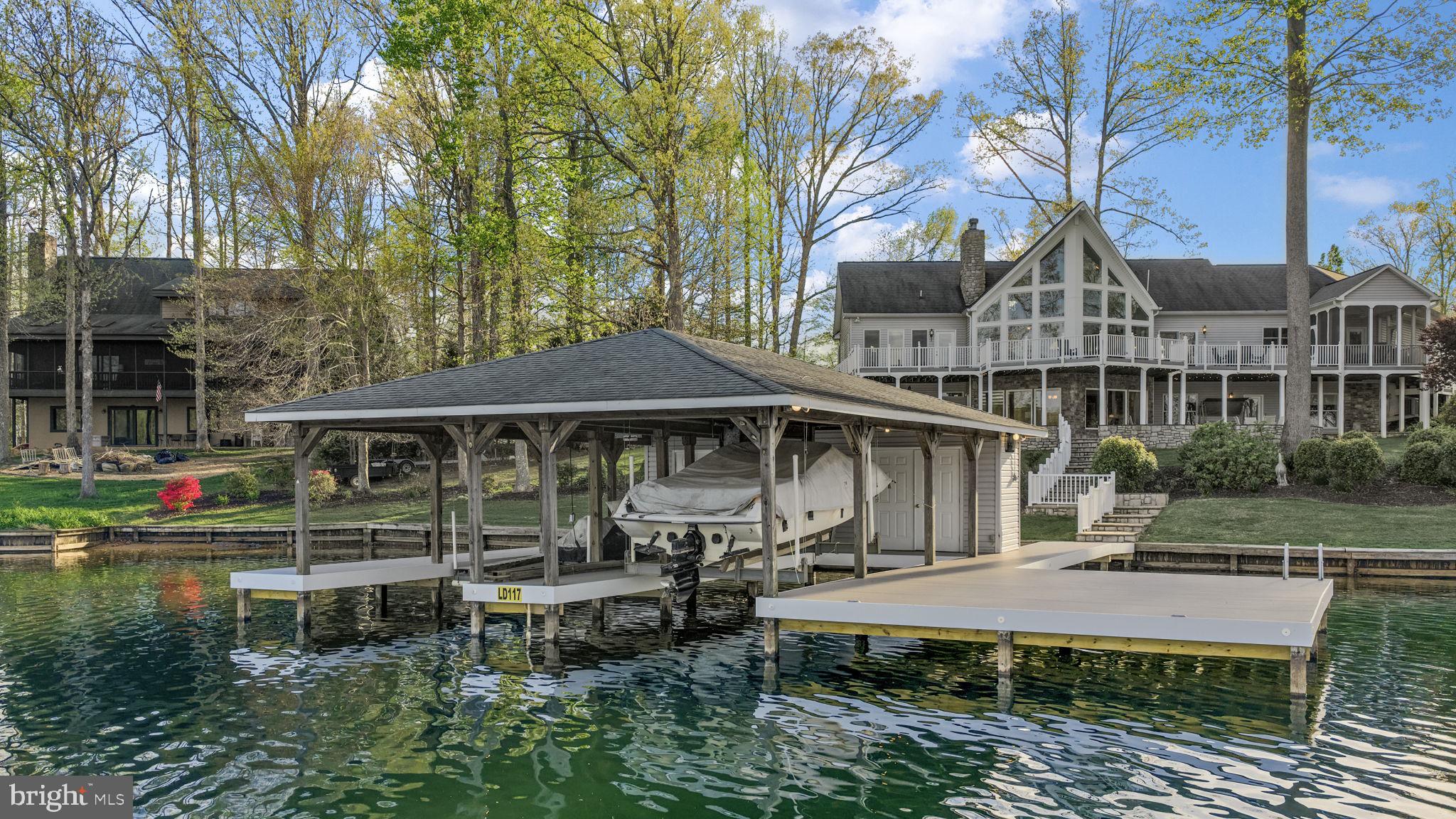 NOAH'S LANDING - Residential