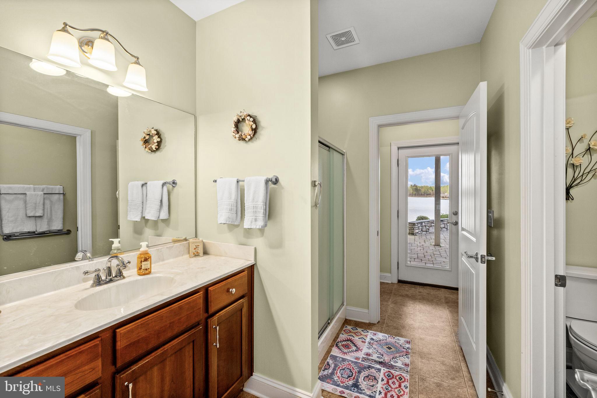 NOAH'S LANDING - Residential