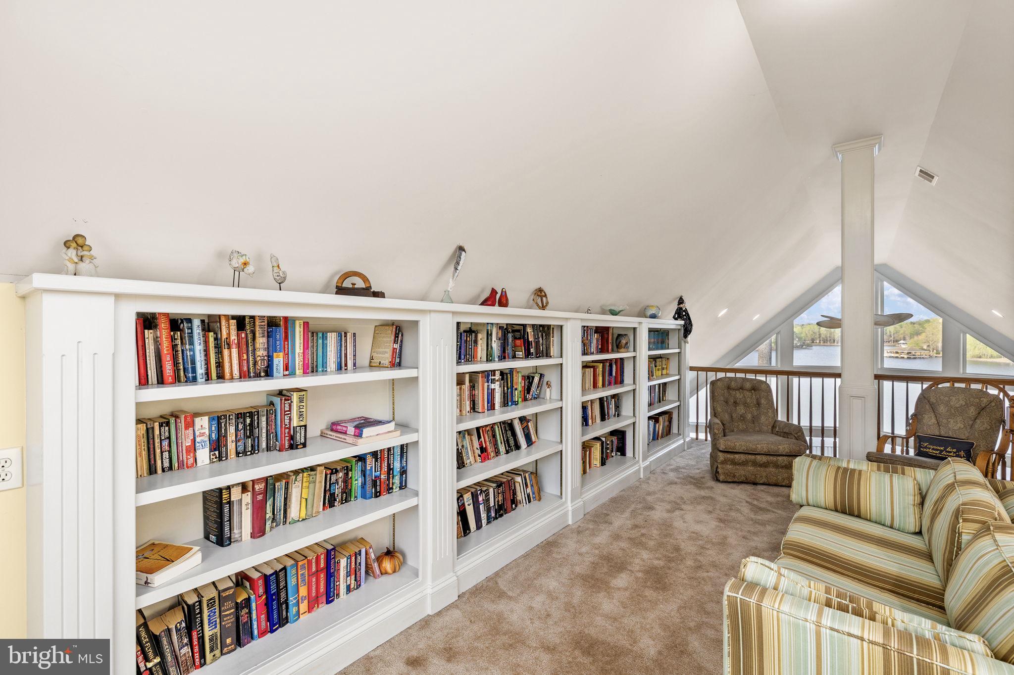 NOAH'S LANDING - Residential