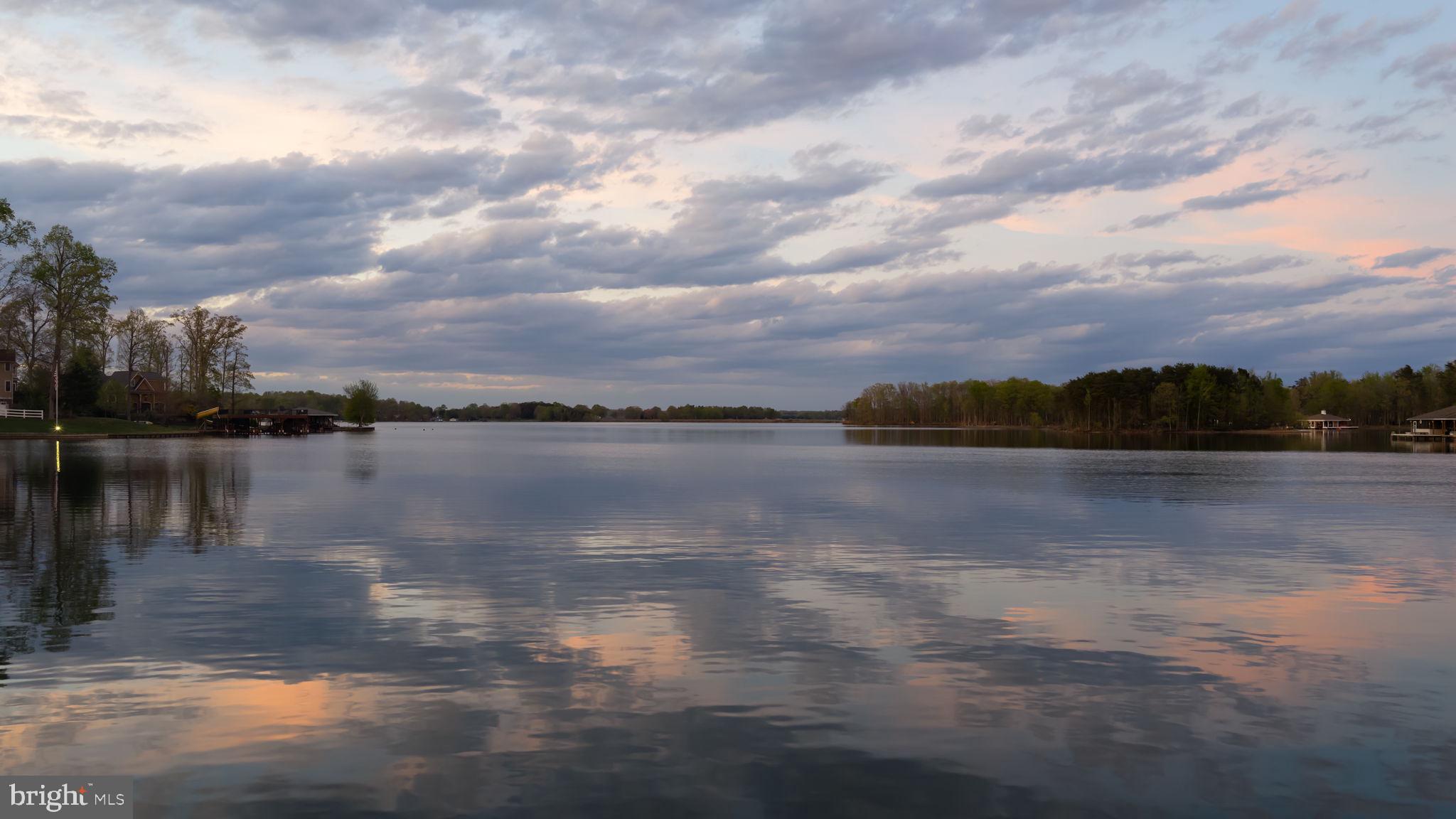 NOAH'S LANDING - Residential