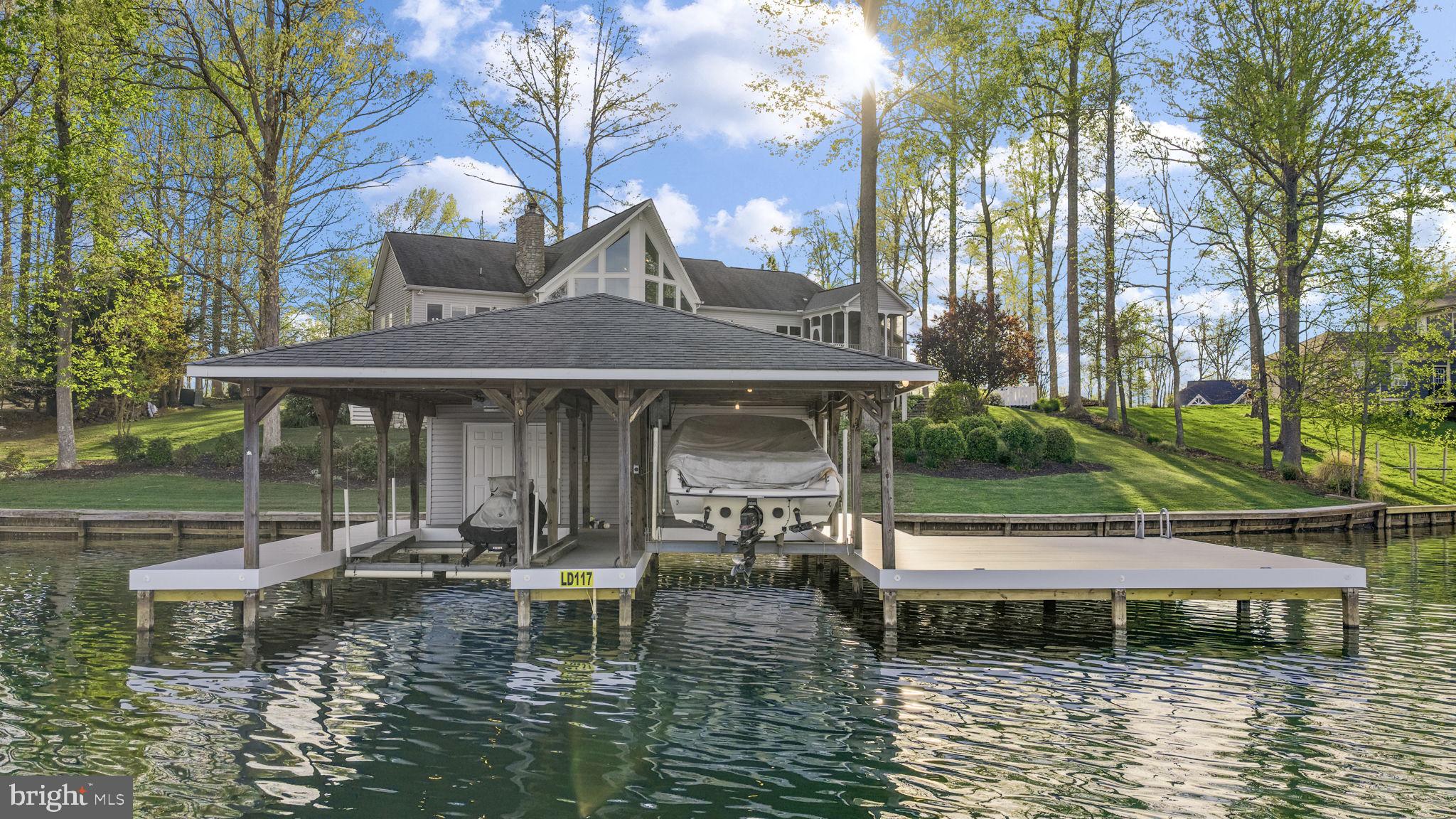 NOAH'S LANDING - Residential