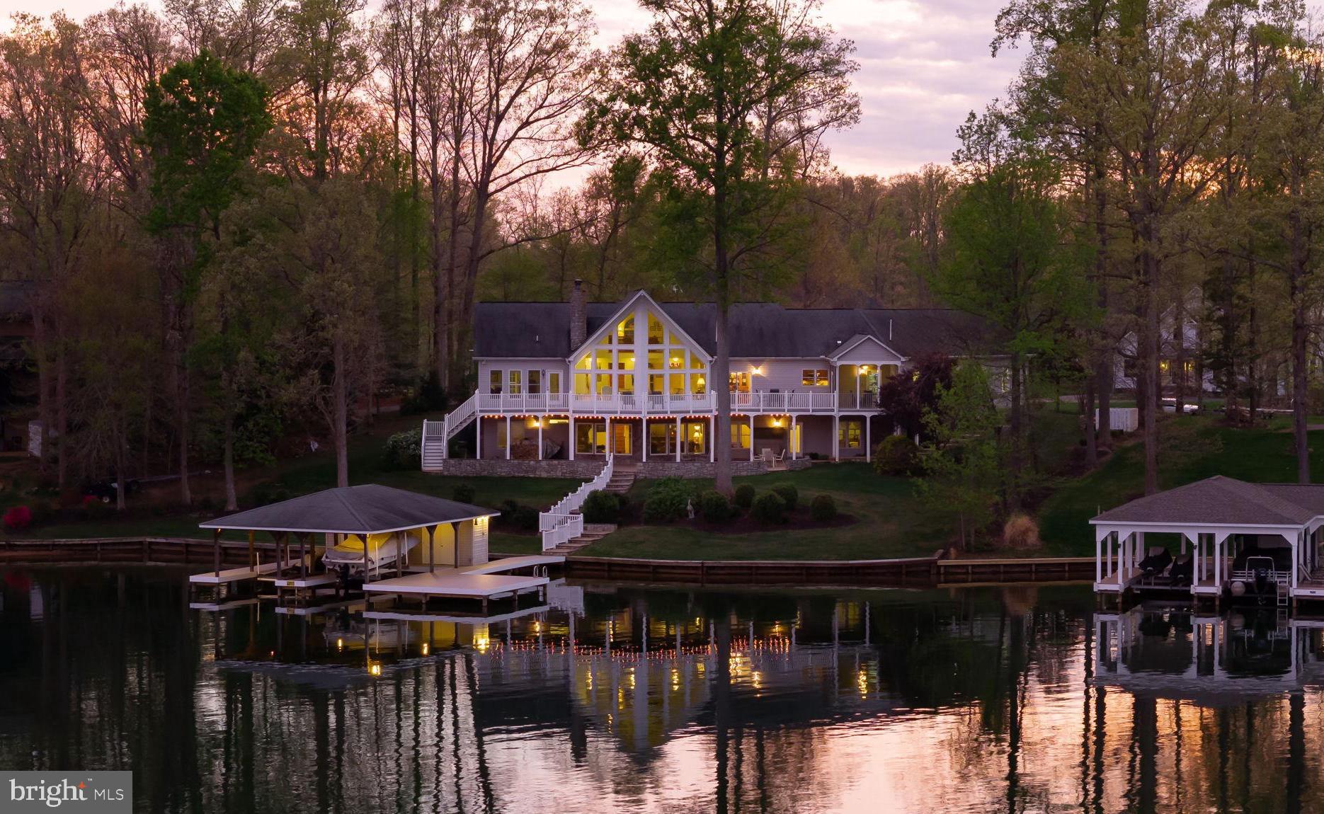 NOAH'S LANDING - Residential