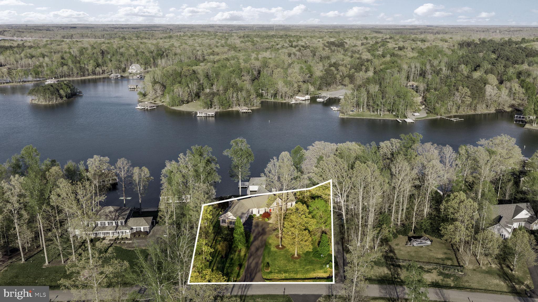 NOAH'S LANDING - Residential