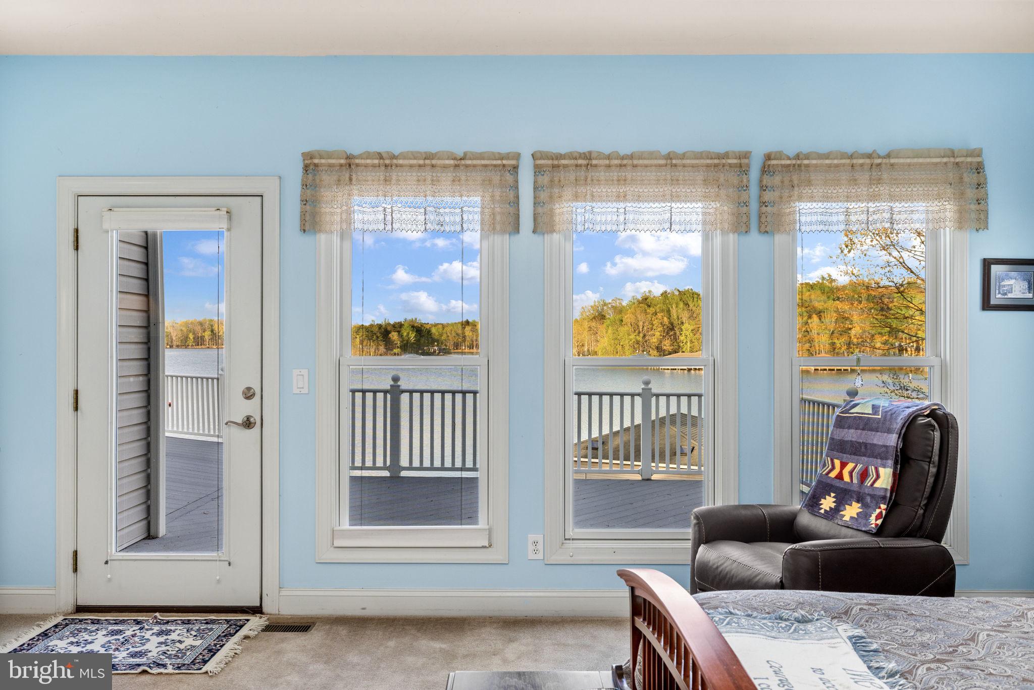 NOAH'S LANDING - Residential