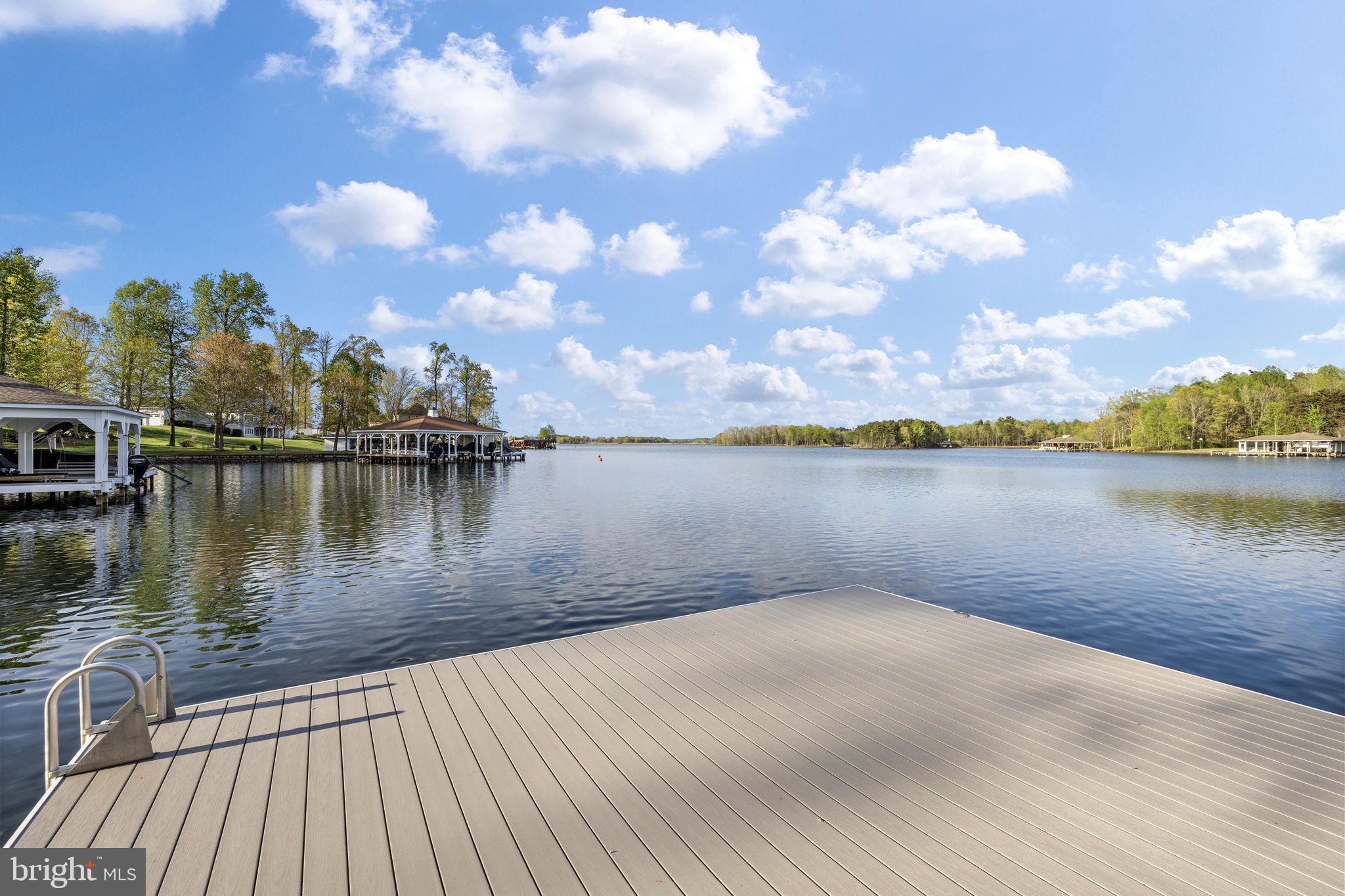 NOAH'S LANDING - Residential