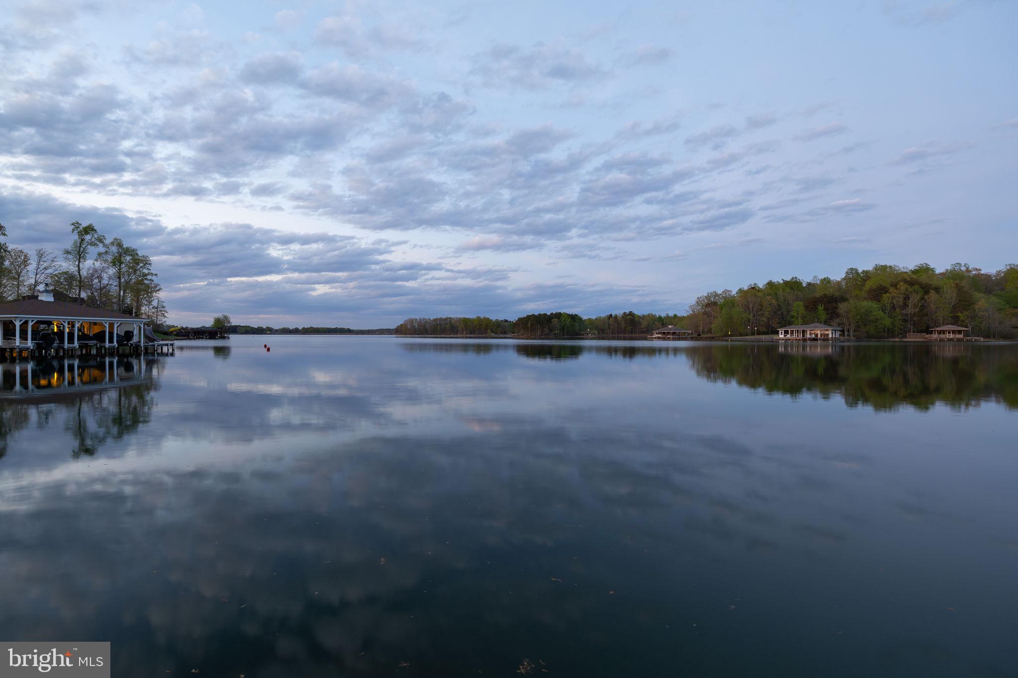 NOAH'S LANDING - Residential