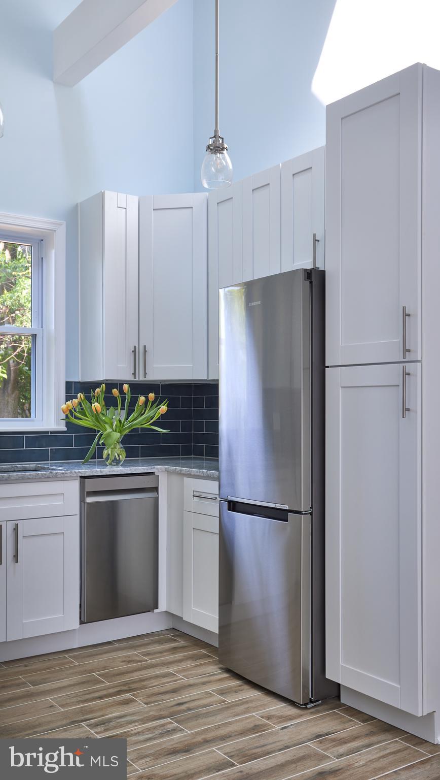 OAKCREST - Residential Lease