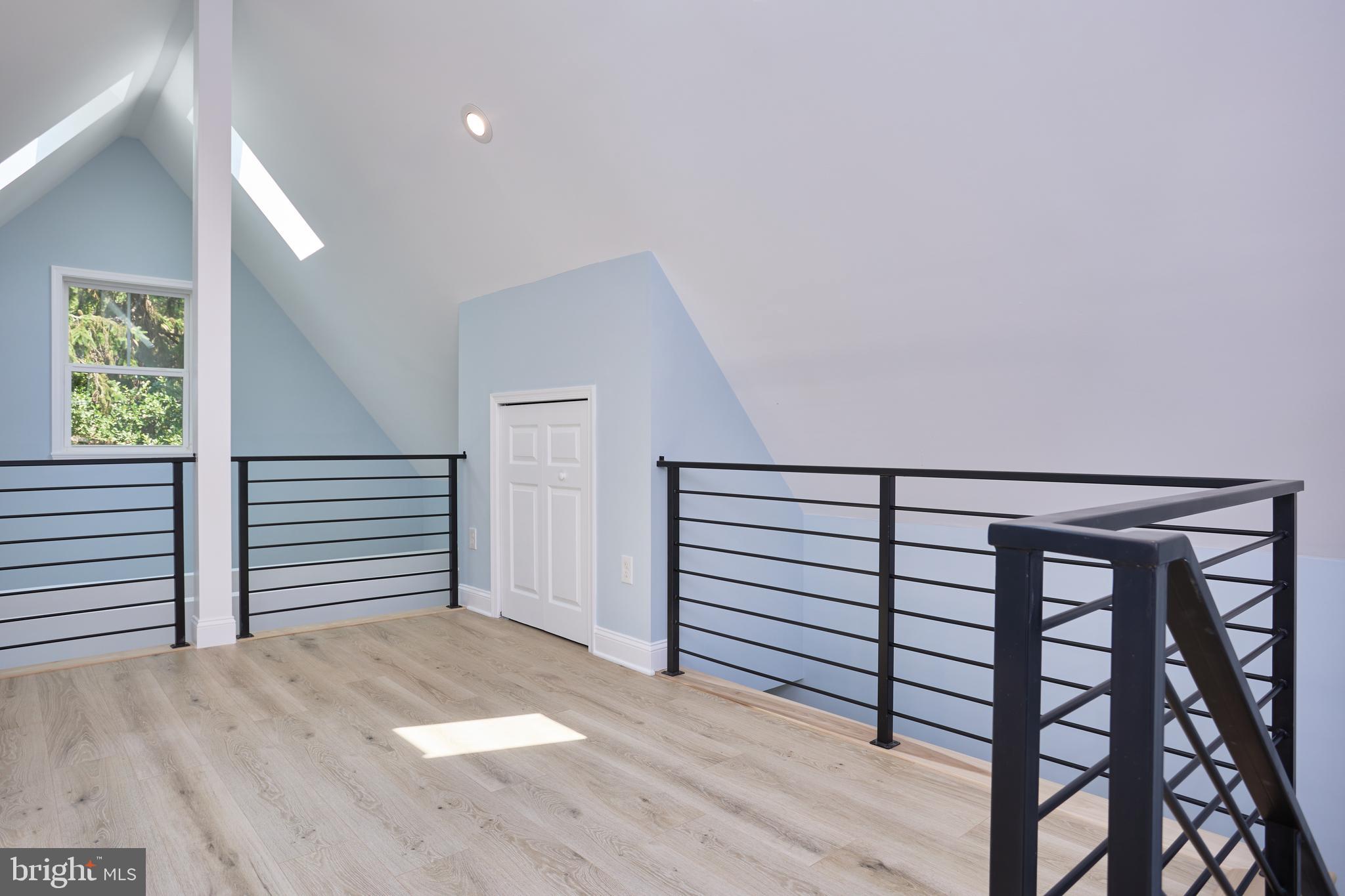 OAKCREST - Residential Lease