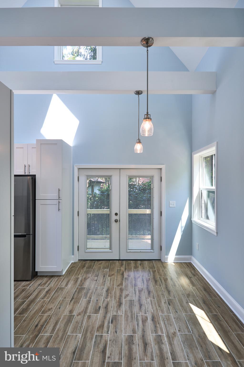 OAKCREST - Residential Lease