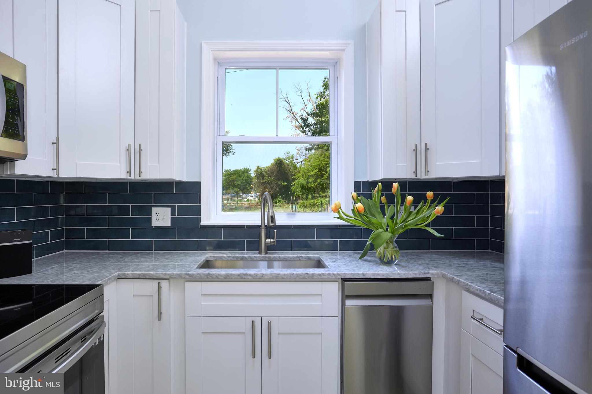 OAKCREST - Residential Lease