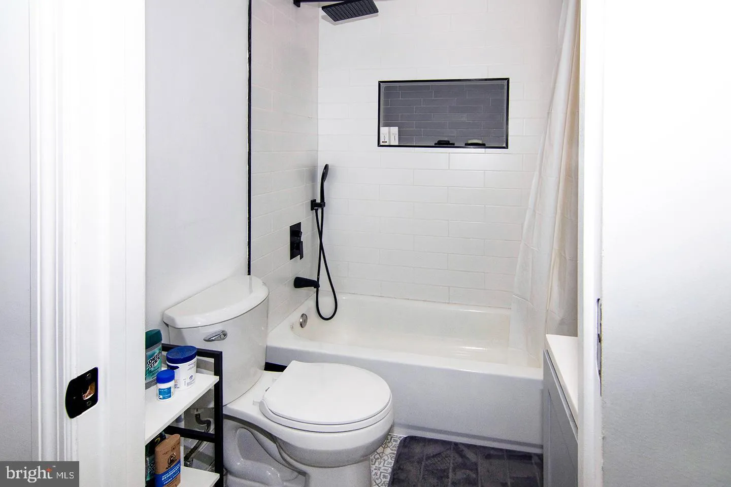 Audubon, New Jersey 08106, United States, 3 Bedrooms Bedrooms, ,2 BathroomsBathrooms,Residential,Active,89897