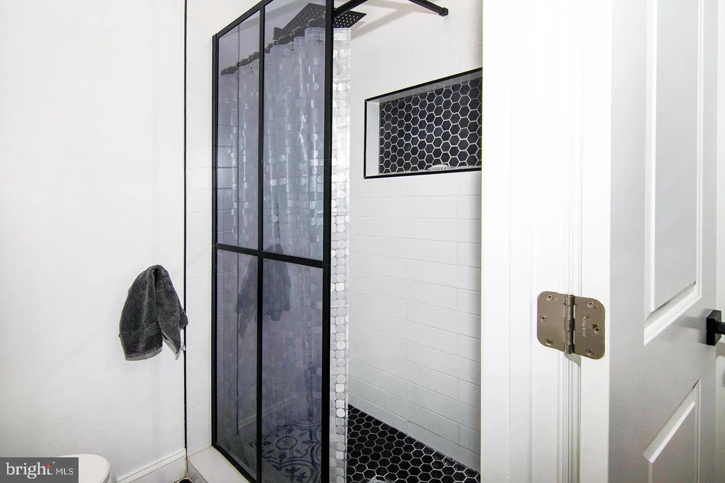 Audubon, New Jersey 08106, United States, 3 Bedrooms Bedrooms, ,2 BathroomsBathrooms,Residential,Active,89897