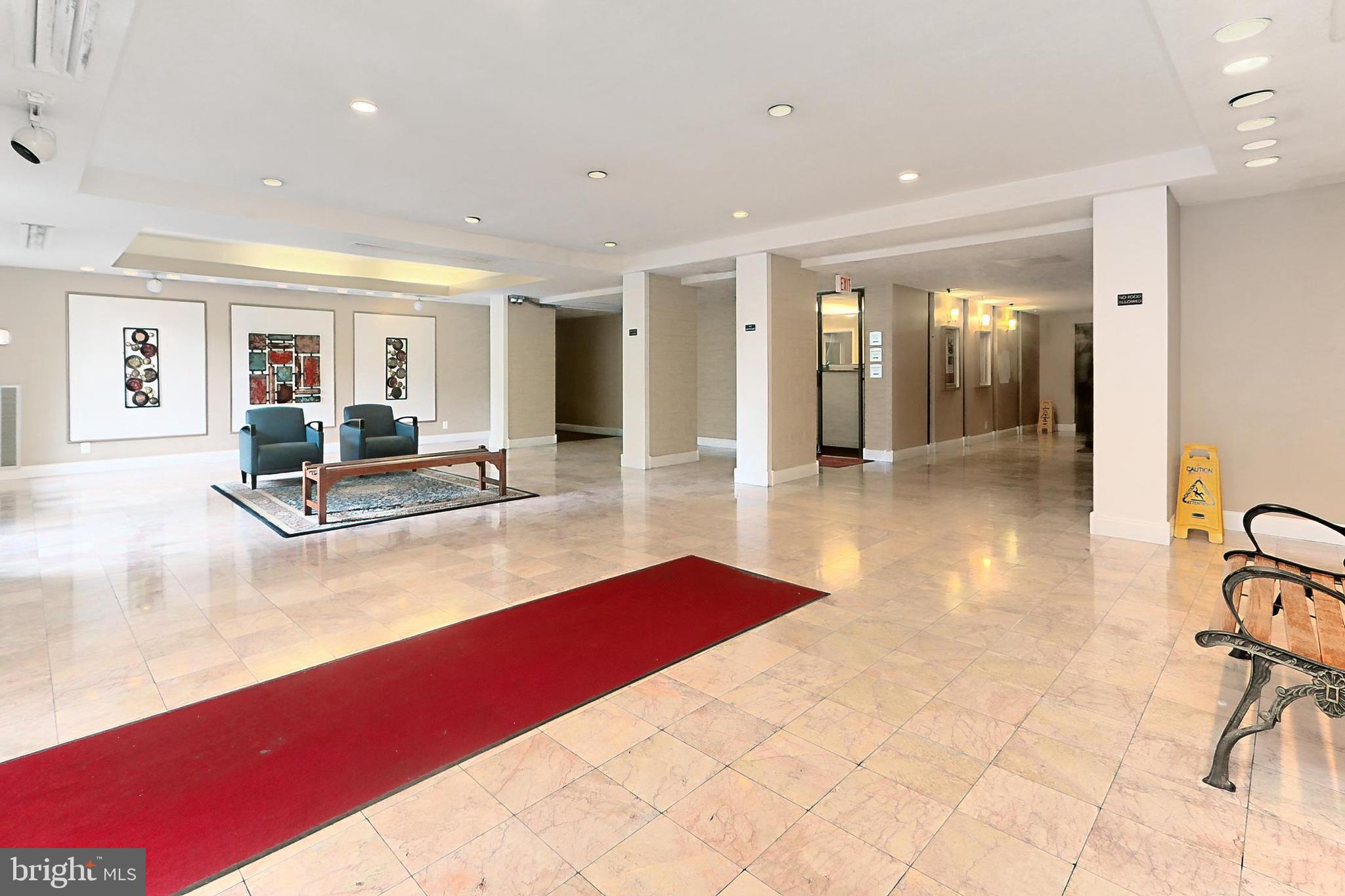 WOODLAKE TOWERS - Residential