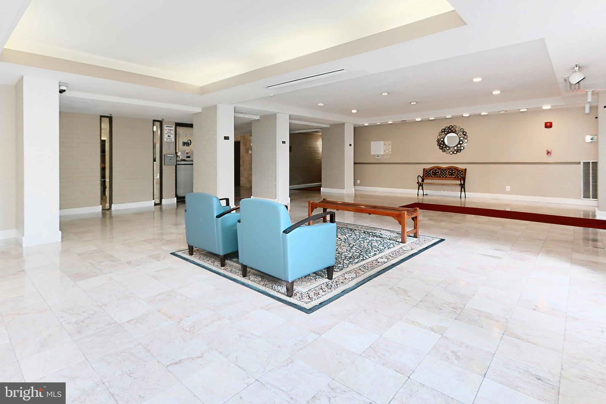 WOODLAKE TOWERS - Residential