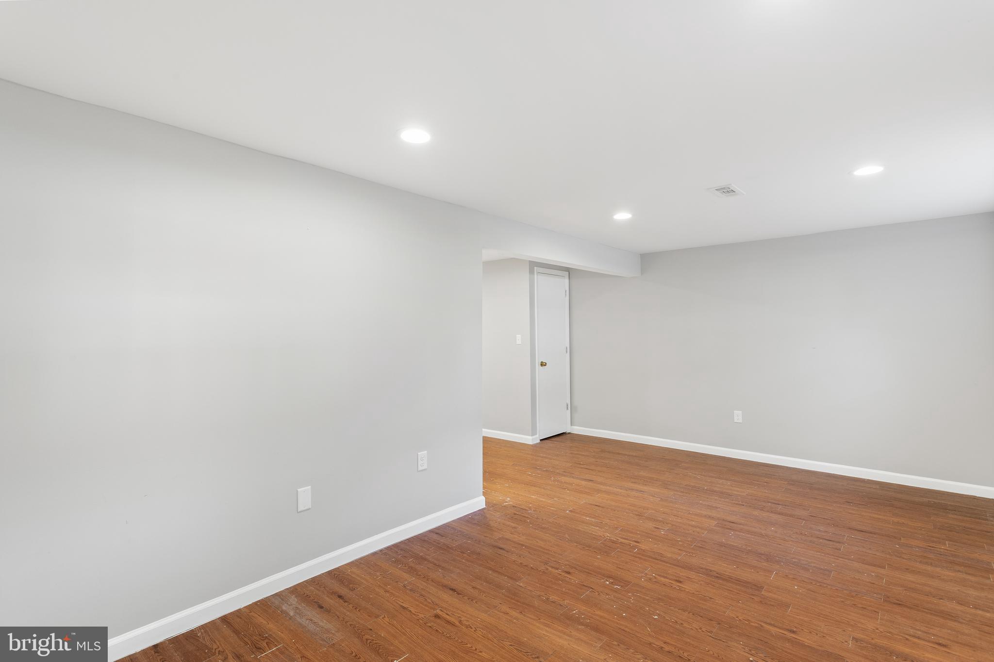 SPRING MEADOWS CONDO - Residential