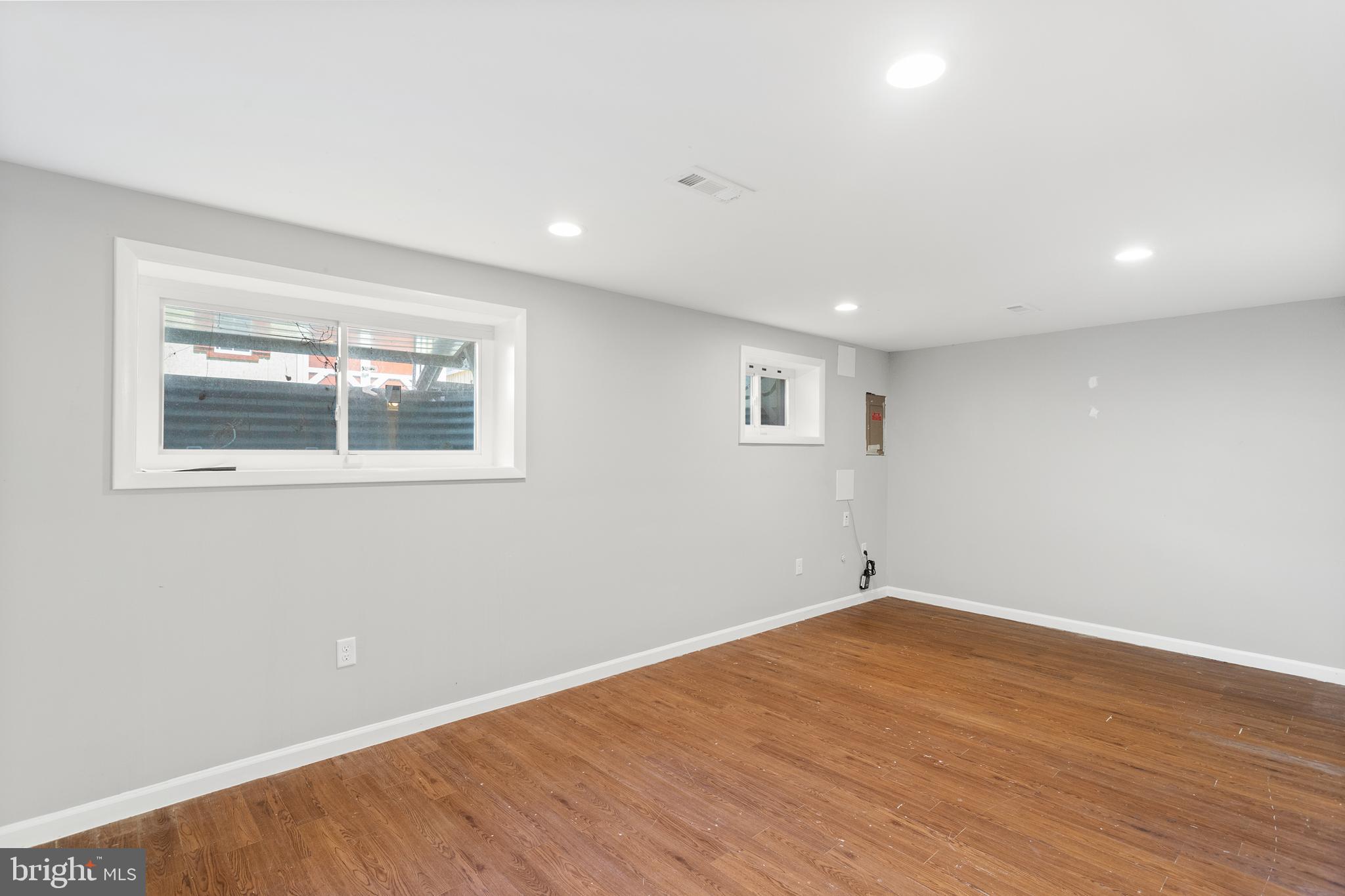 SPRING MEADOWS CONDO - Residential